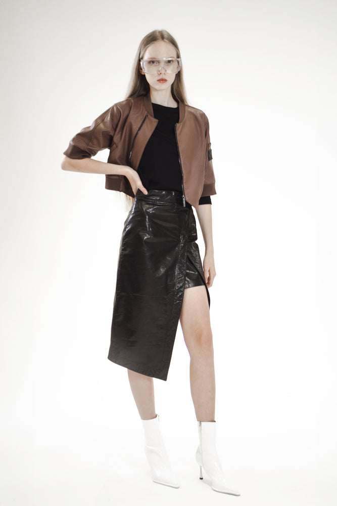 BROWN COFFEE-COLOR CROPPED LEATHER BIKER JACKET