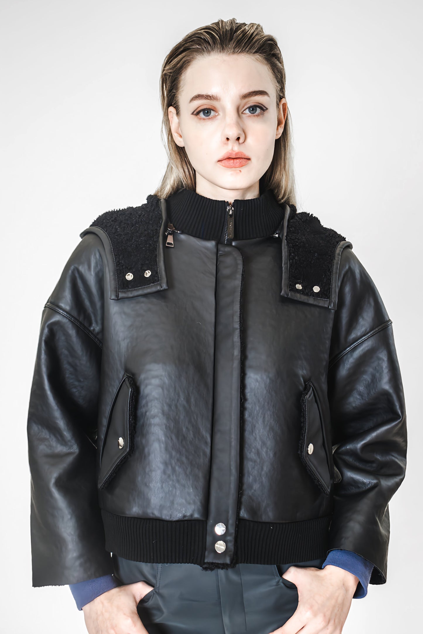 
                  
                    BLACK LEATHER SHORT REVERSIBLE JACKET
                  
                