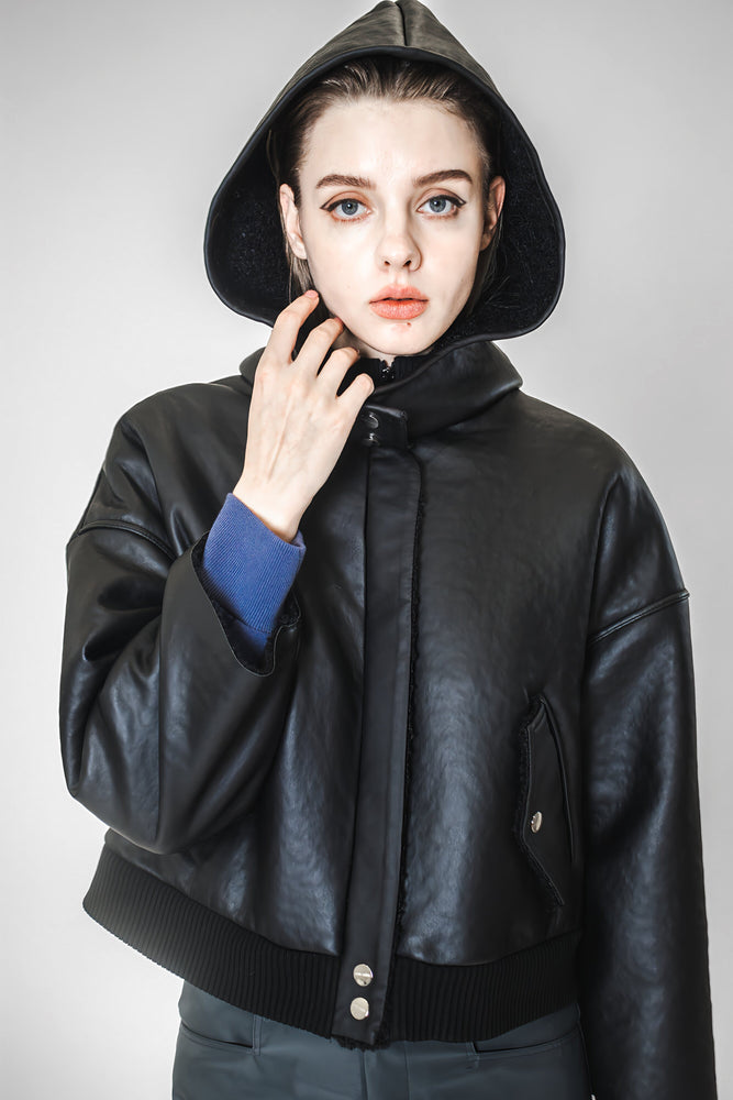 
                  
                    BLACK LEATHER SHORT REVERSIBLE JACKET
                  
                