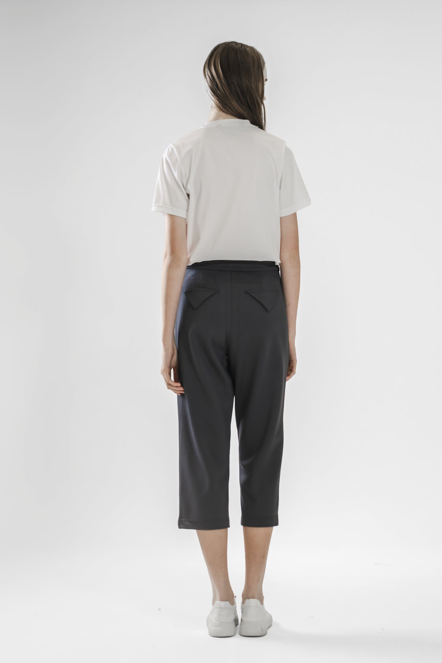 
                  
                    GRAY-PURPLE LOOSE-FIT STRAIGHT-LEG TROUSERS
                  
                