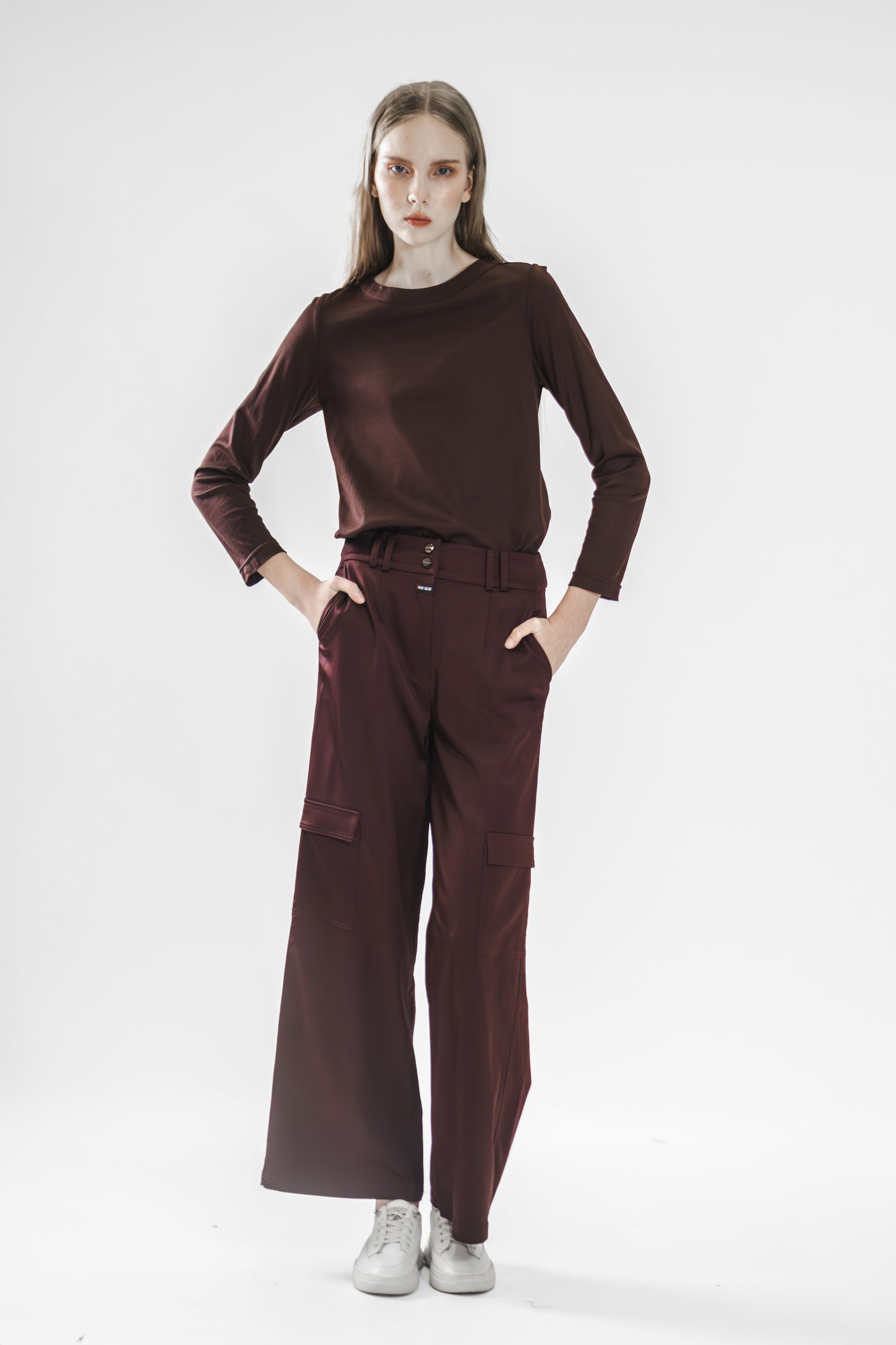 BLACK/BURGUNDY WIDE-LEG LONG PANTS