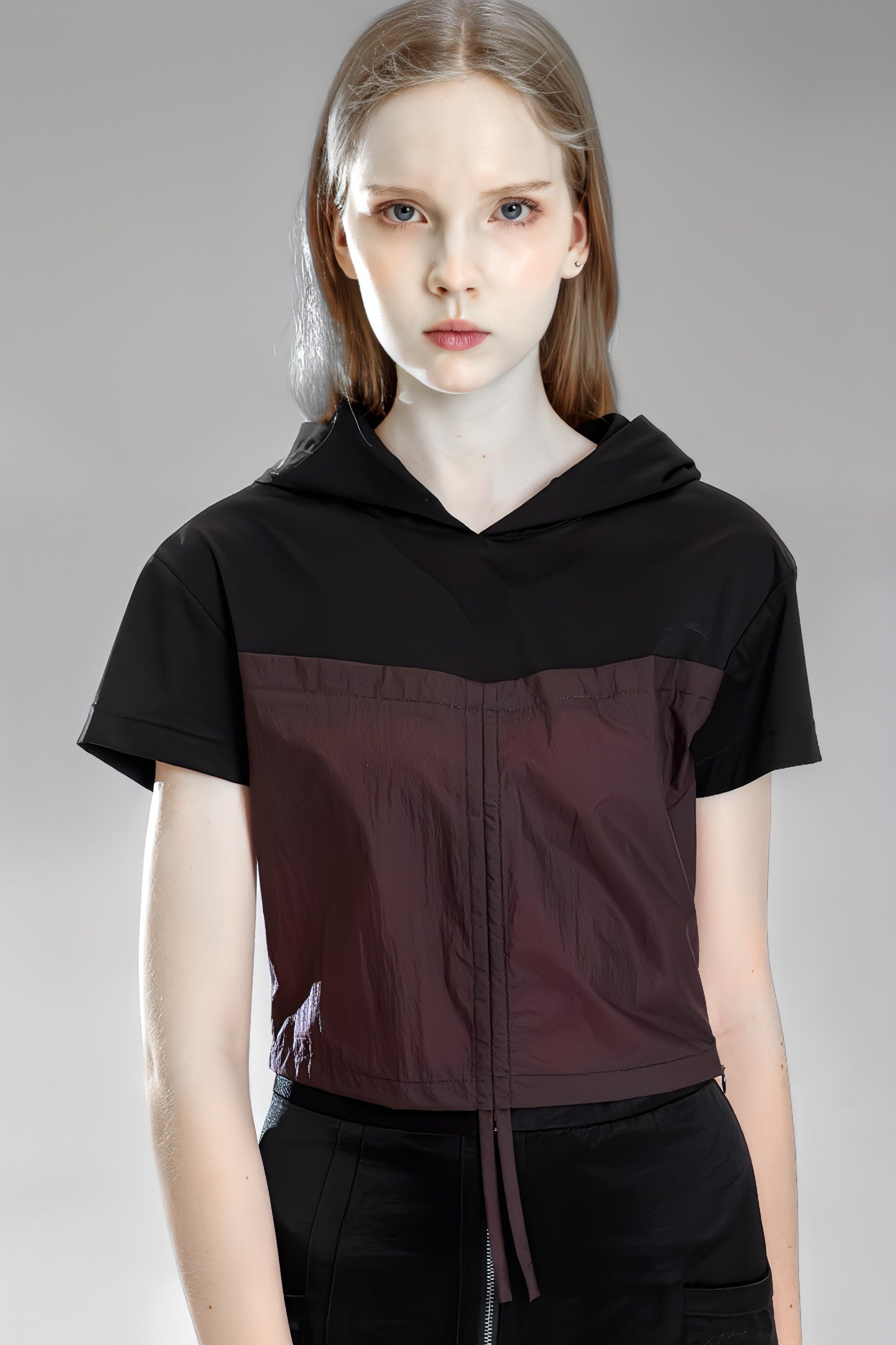 
                  
                    PURPLE/BROWN TRENCH PATCHWORK BLACK COTTON HOODED CROP TOP
                  
                