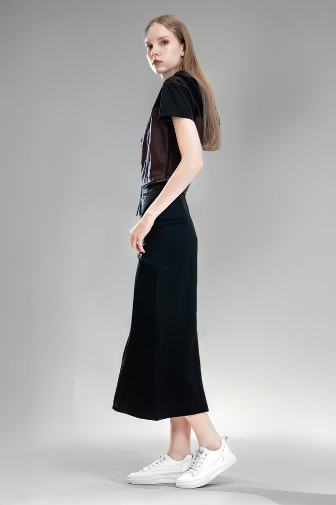 
                  
                    DARK TWILL SATIN ALINE SLIT SKIRT
                  
                