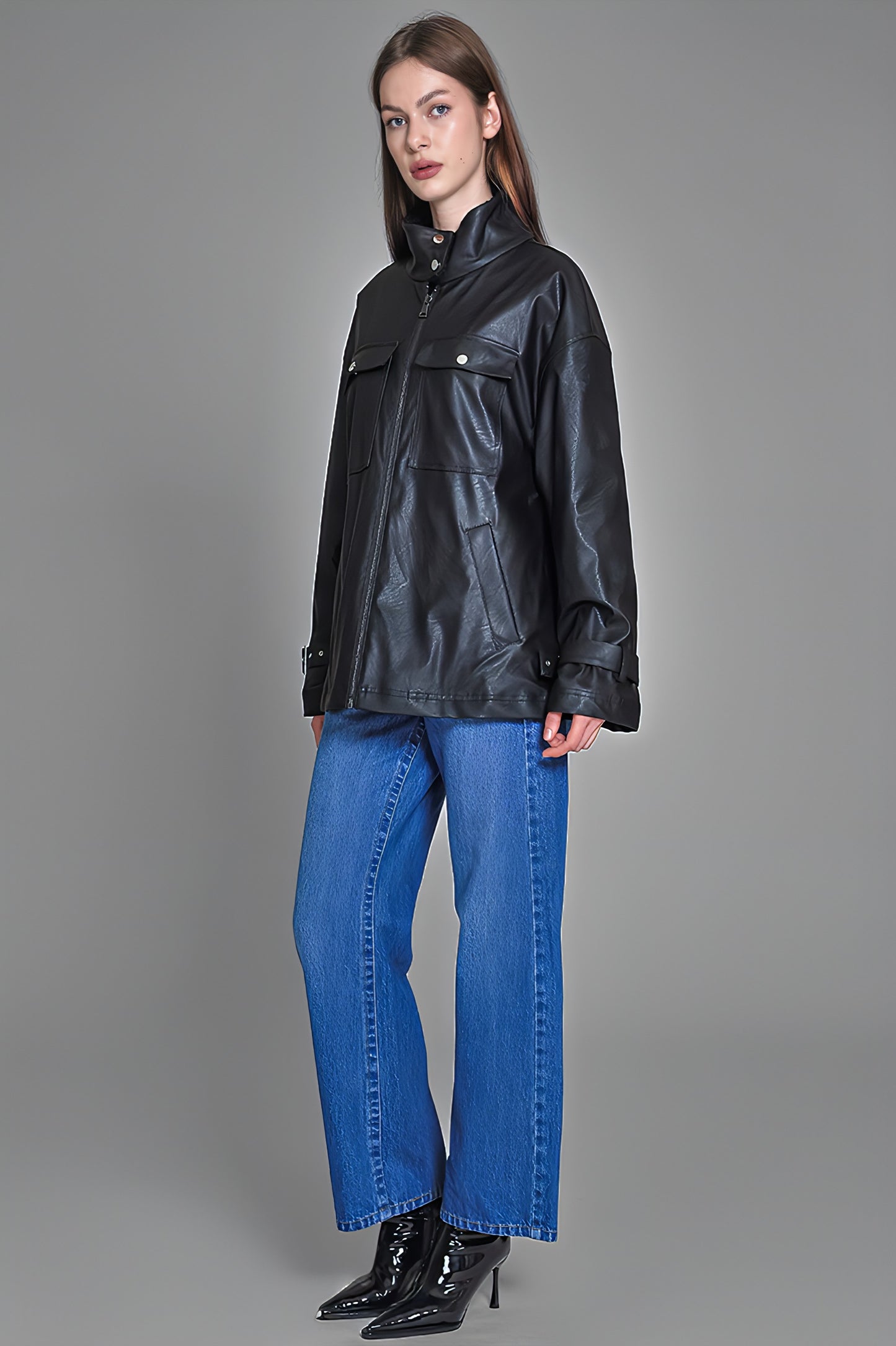 
                  
                    BLACK LEATHER STAND-COLLAR JACKET
                  
                