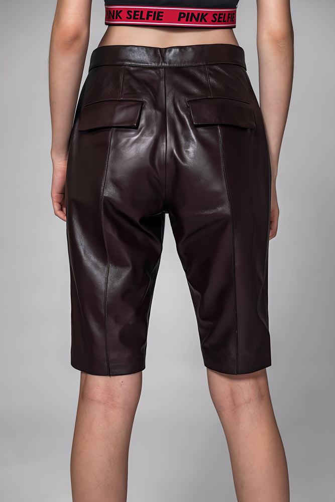 
                  
                    BLACK/BROWN GENUINE LEATHER BERMUDA SHORTS
                  
                