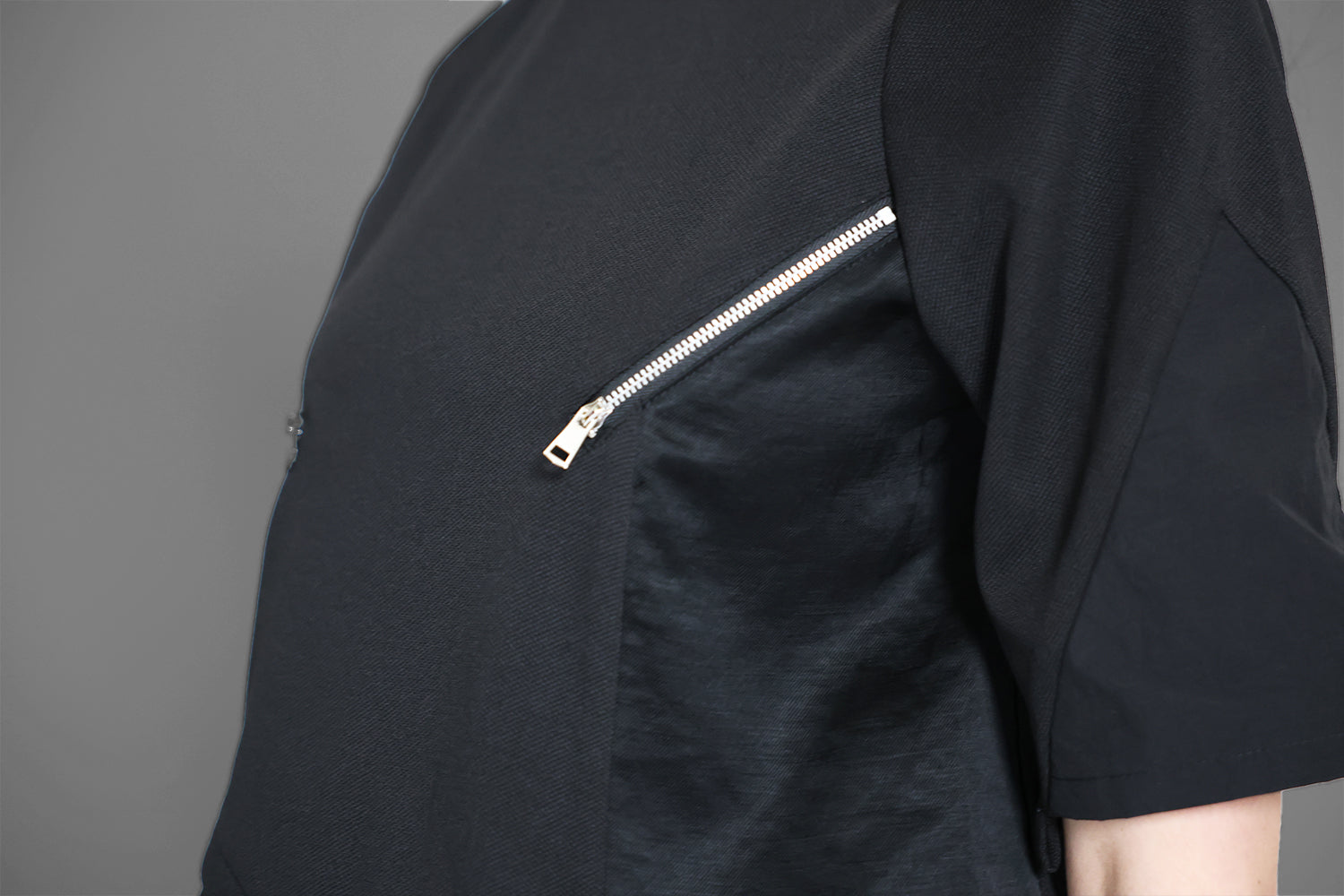 STARRY WHITE FUTURISTIC SWEATSHIRT-STYLE TRENCH TOP
