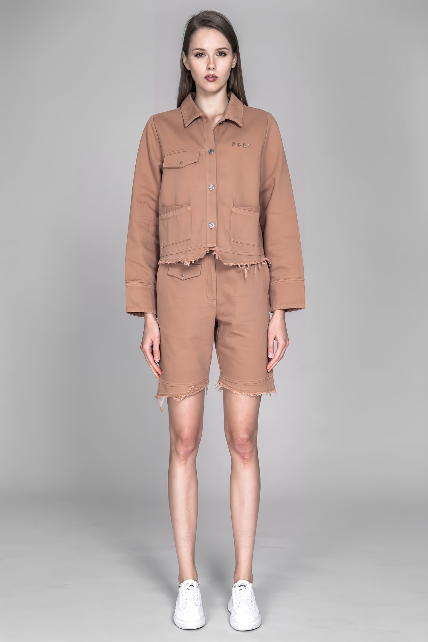 
                  
                    LIGHT YELLOW / SKIN BROWN HEAVY COTTON GRADIENT WASHED DENIM SHORTS
                  
                