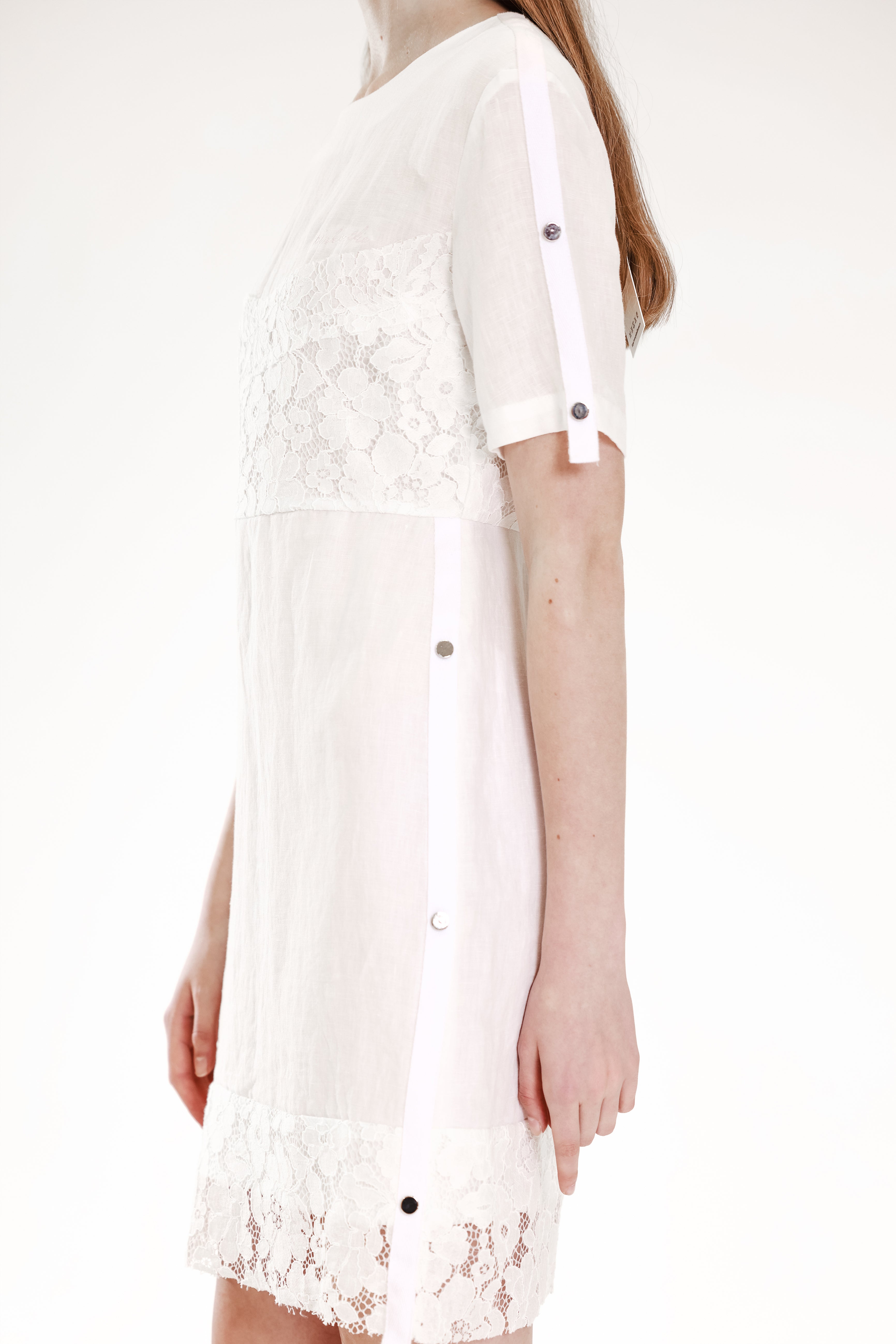 WHITE/BLACK LINEN FIVE-SLEEVE LACE PATCHWORK DRESS