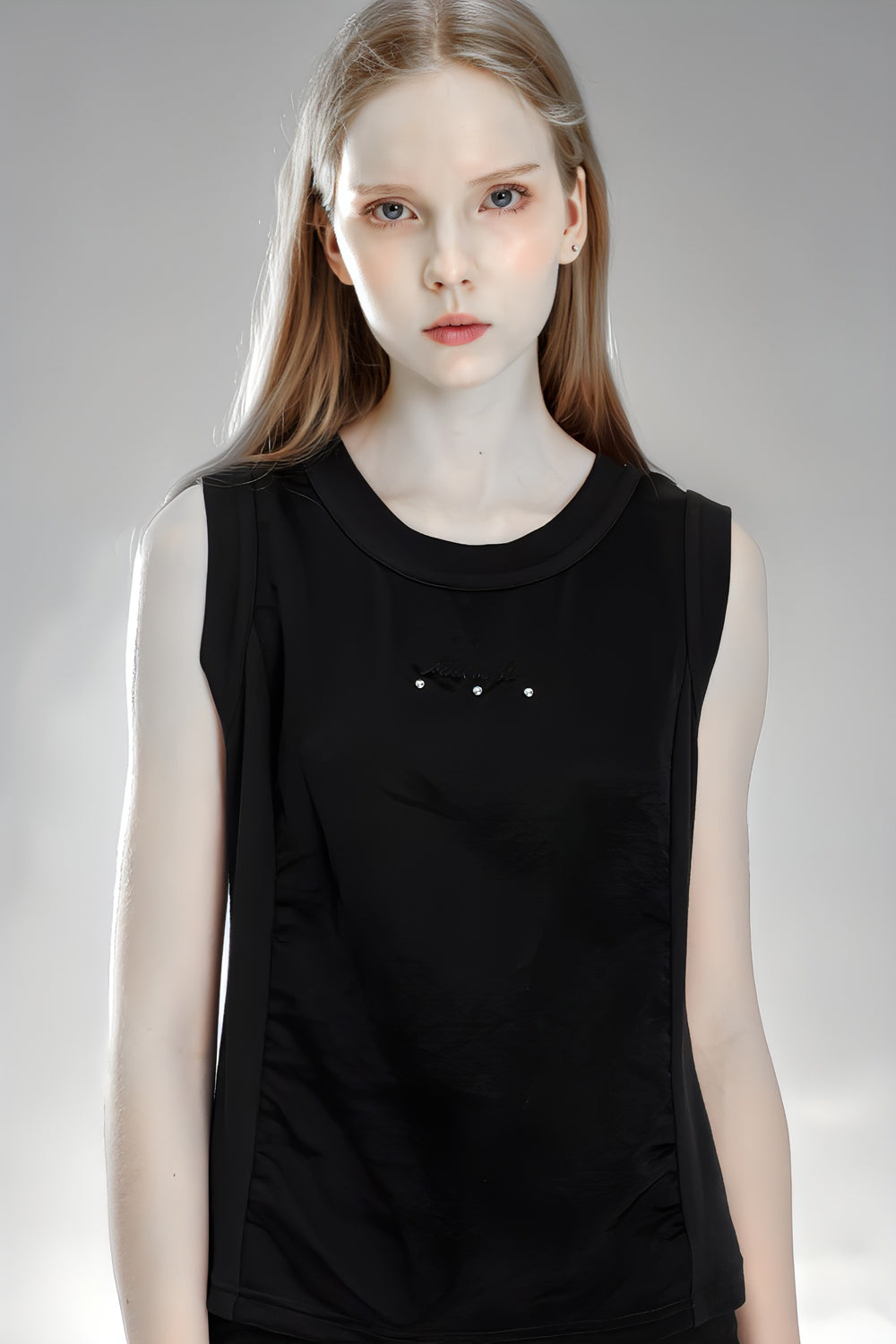 DARK TWILL SATIN PANEL VEST