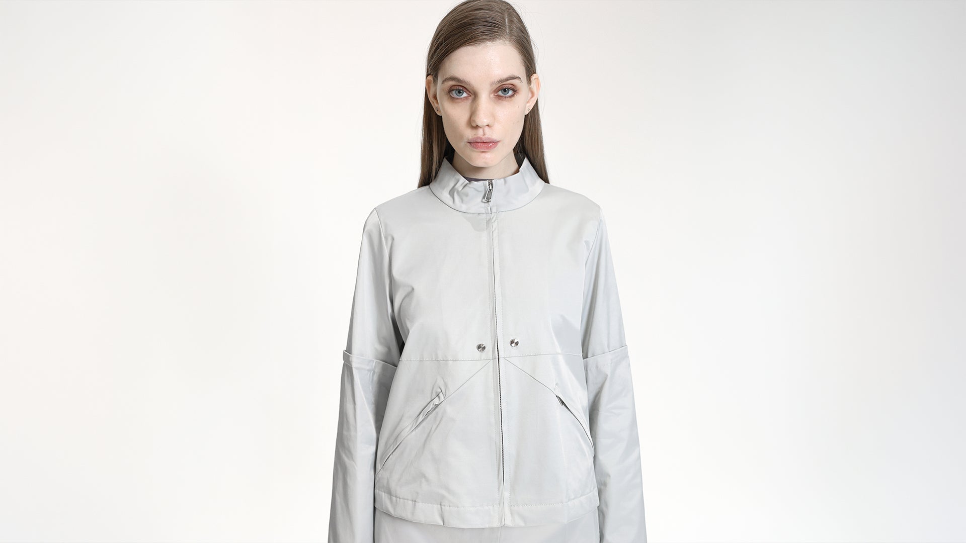 LIGHT GREY STAND-COLLAR LEATHER JACKET