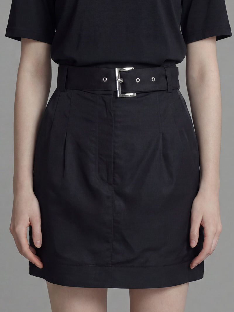 CLASSIC BLACK/STARLIGHT WHITE LINEN MINI SKIRT