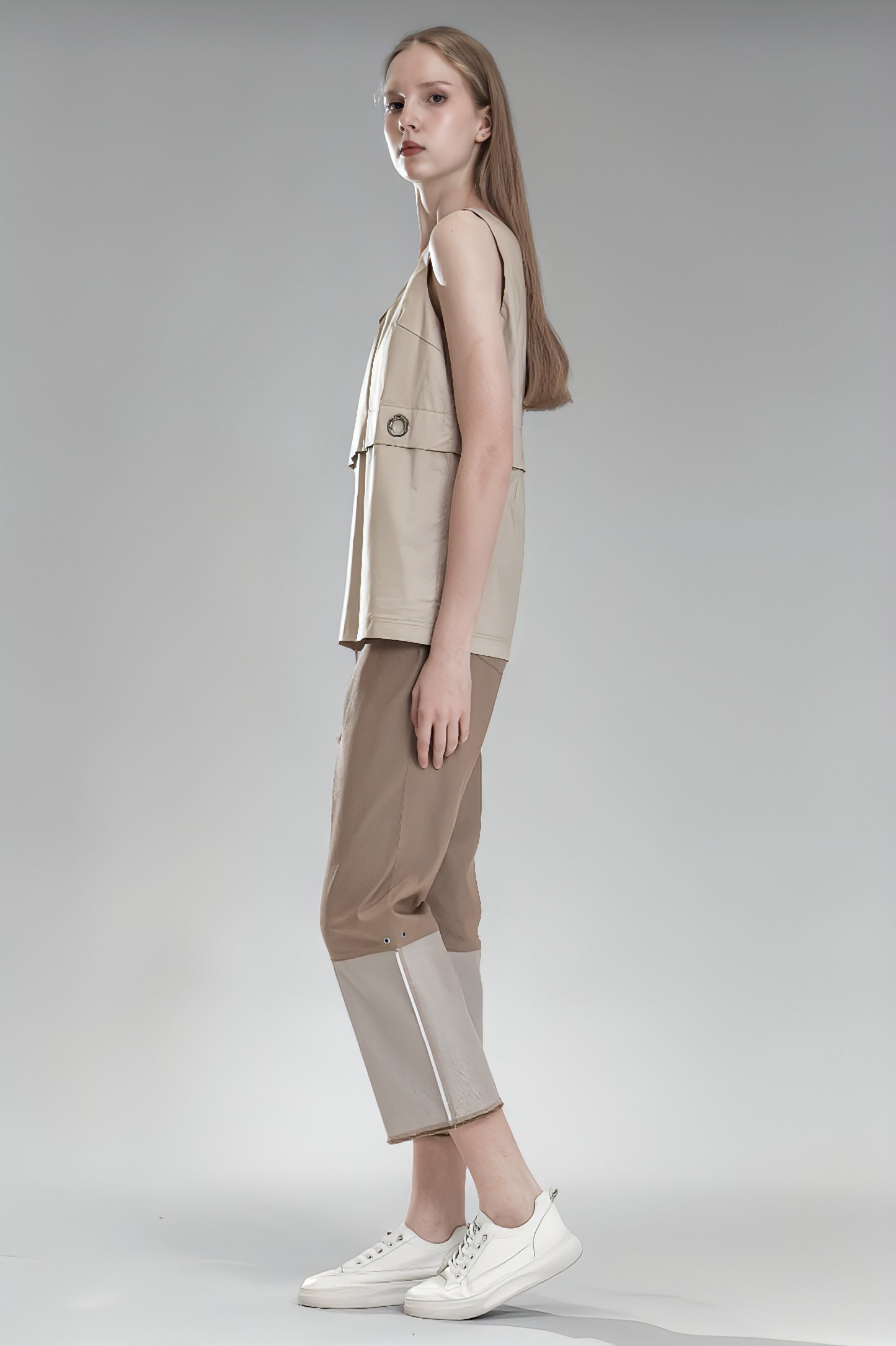 
                  
                    WHITE/KHAKI V-NECK TANK LONG TOP
                  
                
