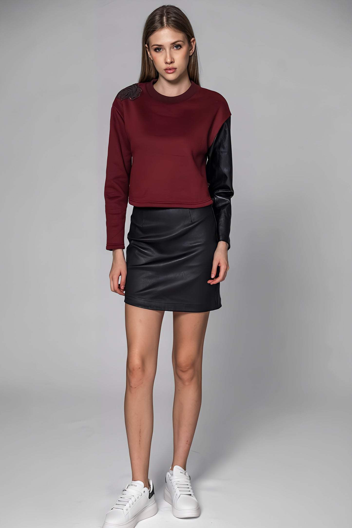 
                  
                    PURPLE-RED/DARK BROWN ROSE LONG-SLEEVE SWEATSHIRT
                  
                