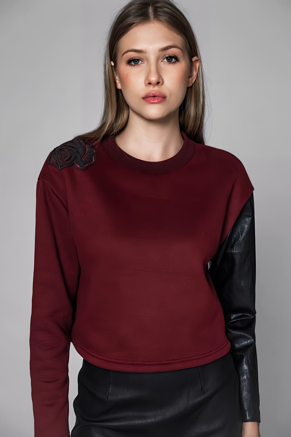 PURPLE-RED/DARK BROWN ROSE LONG-SLEEVE SWEATSHIRT