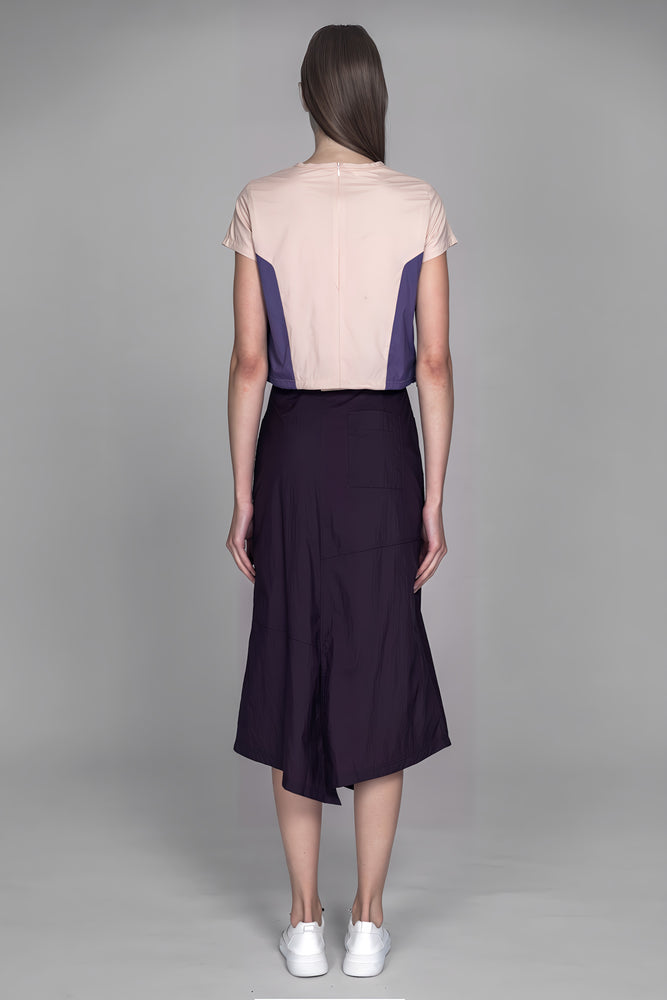 
                  
                    LOTUS PINK COLOR-BLOCK CASUAL CROP TOP
                  
                