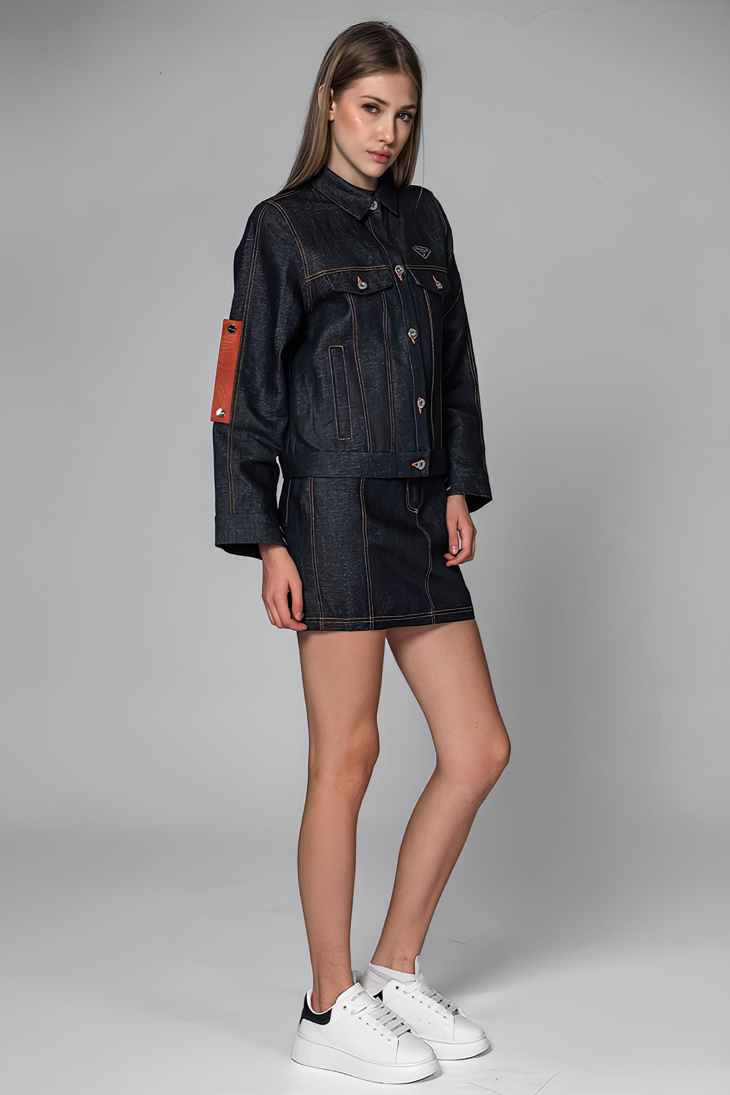 
                  
                    DARK BLUE CROPPED DENIM JACKET
                  
                