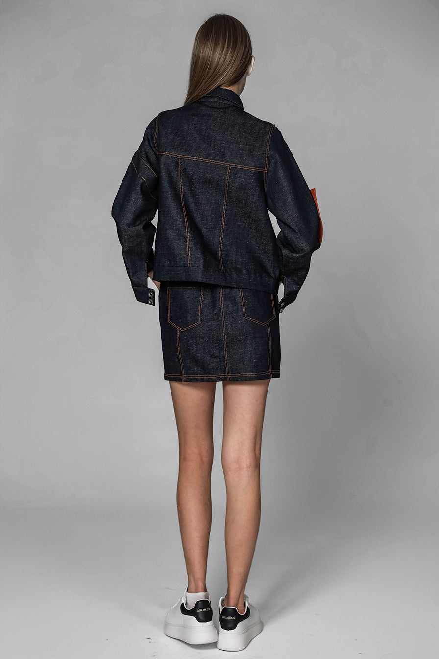 
                  
                    DARK BLUE CROPPED DENIM JACKET
                  
                
