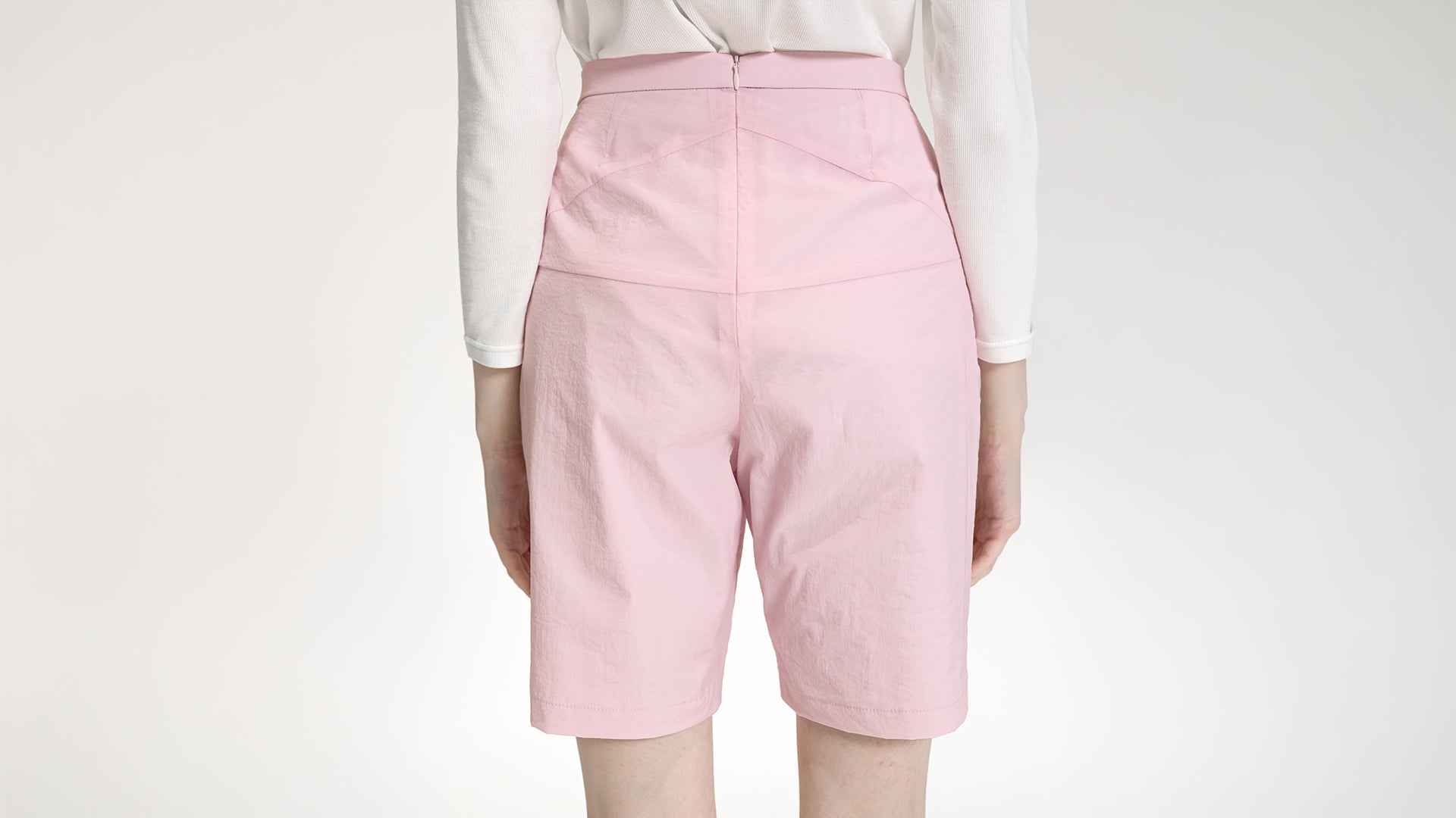 SOFT PINK PANELLED BERMUDAS