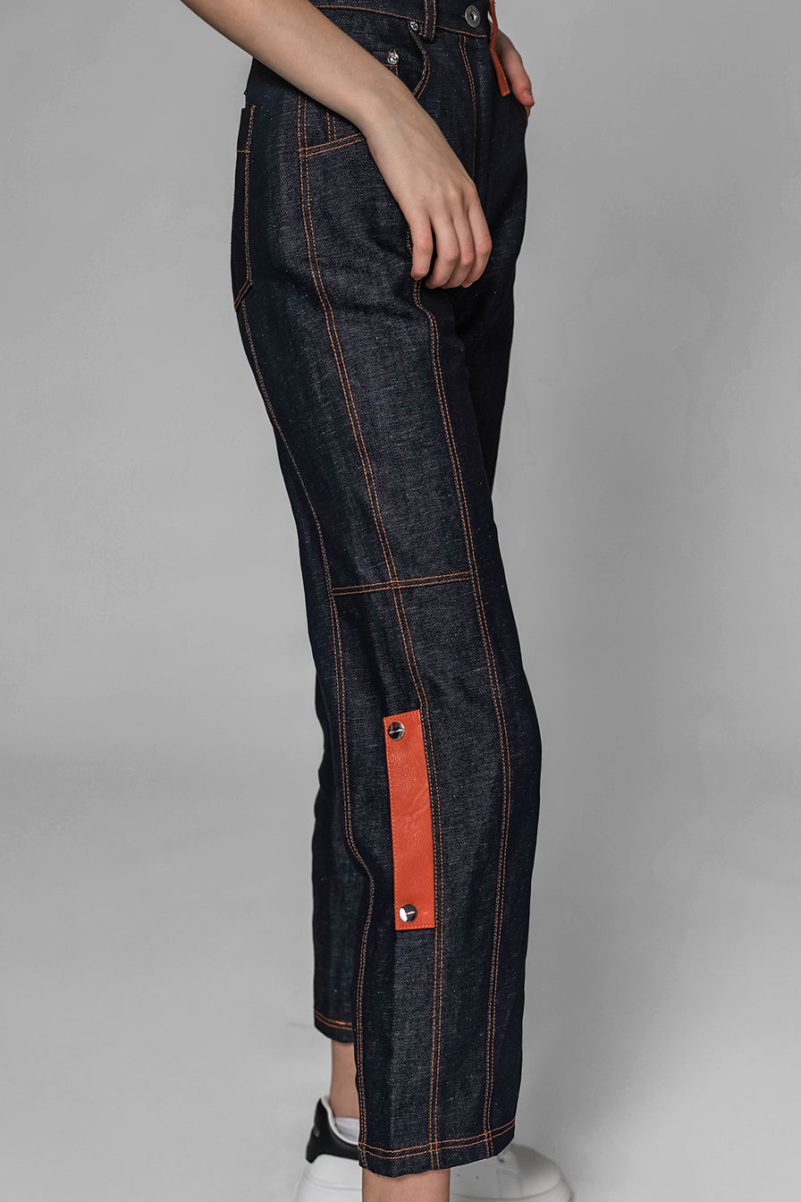 
                  
                    DARK BLUE CROPPED DENIM PANTS
                  
                