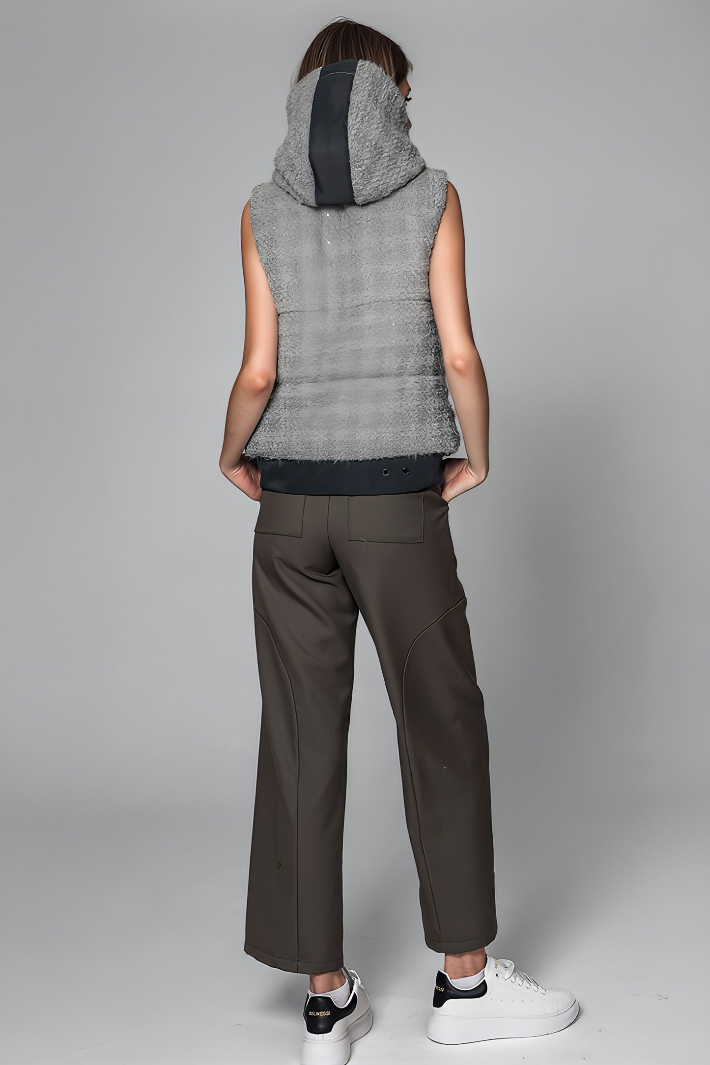 
                  
                    DARK GREEN/BLACK CURVED PANEL STRAIGHT PANTS
                  
                