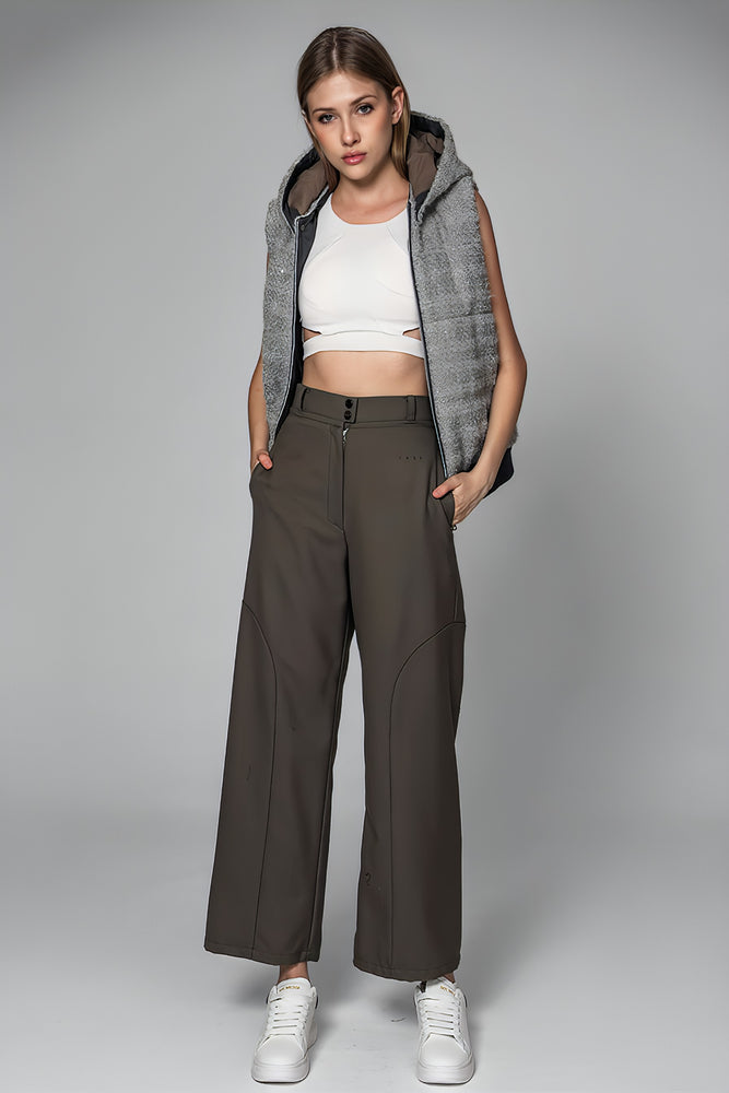 
                  
                    DARK GREEN/BLACK CURVED PANEL STRAIGHT PANTS
                  
                
