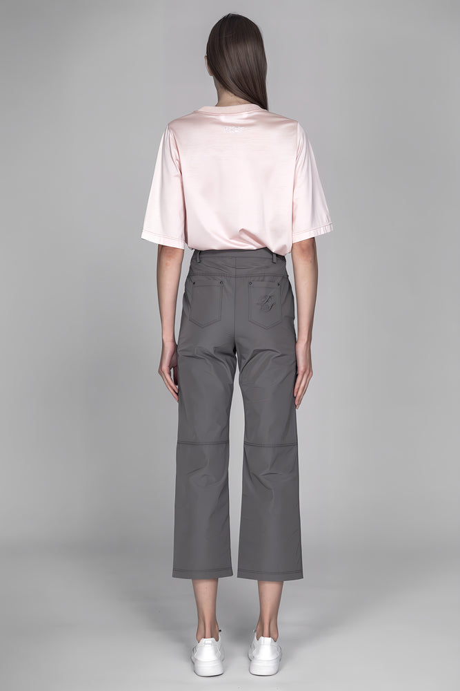 
                  
                    WHITE/PINK/BLACK FLORAL LOGO LONG T-SHIRT
                  
                