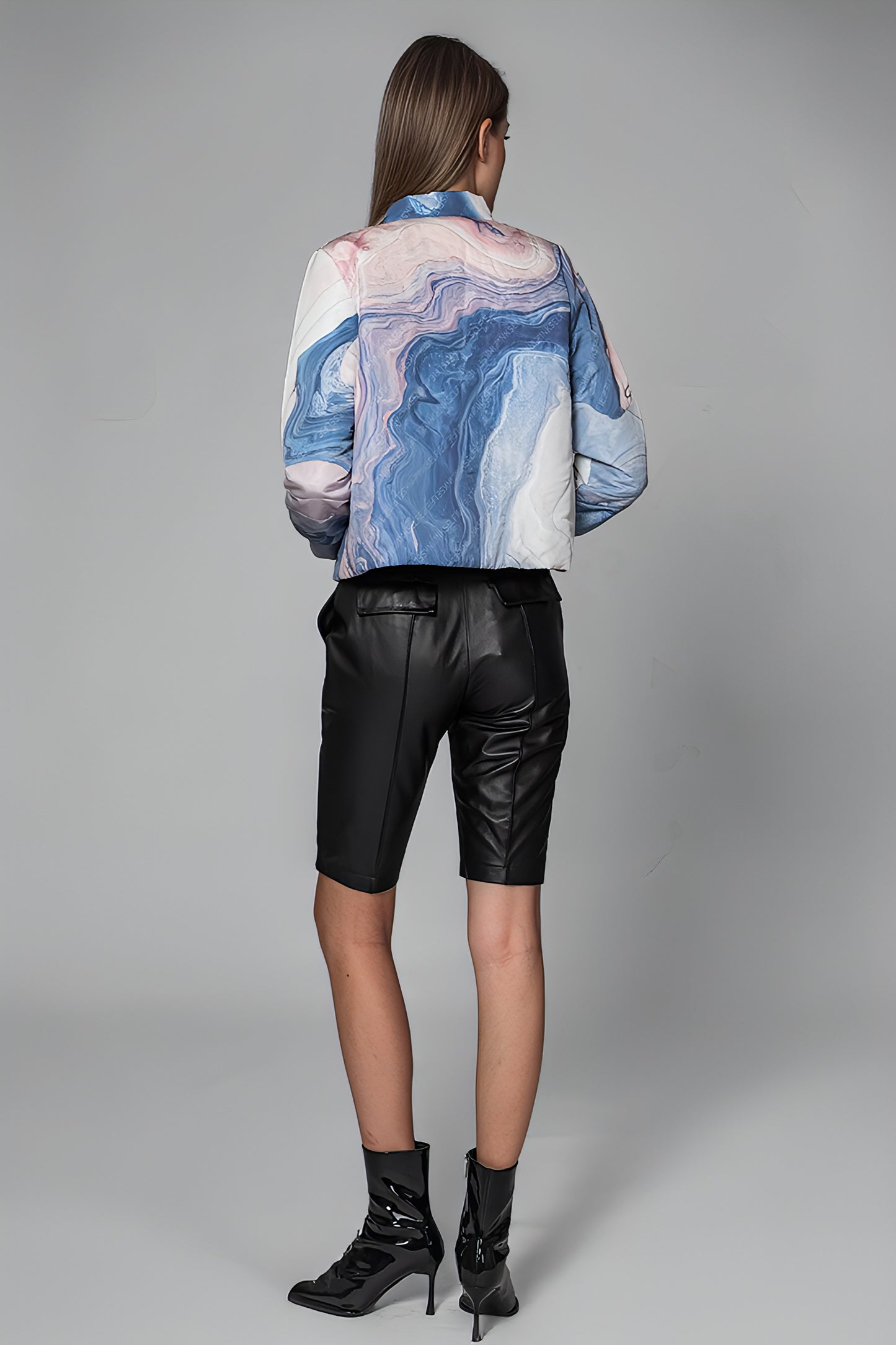 
                  
                    GRAY-PINK/GRAY-BLUE CLOUD-DYE GRADIENT DOWN JACKET
                  
                
