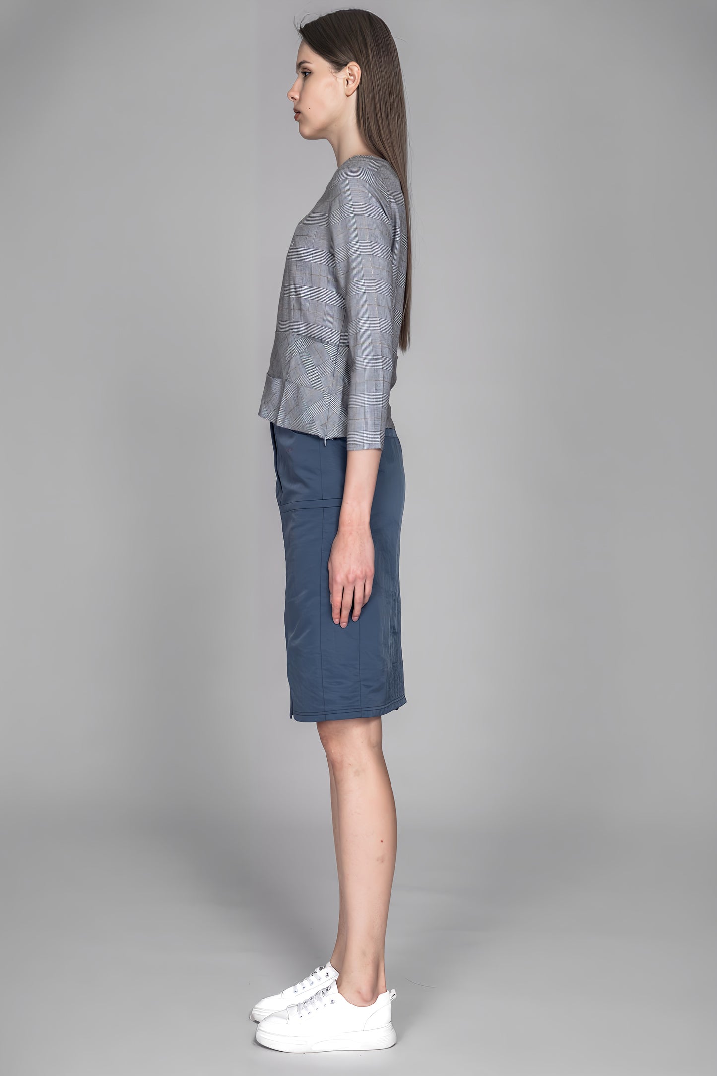 
                  
                    DARK RED / BLUE GRAY TRENCH PATCHWORK ASYMMETRICAL MID-LENGTH SKIRT
                  
                