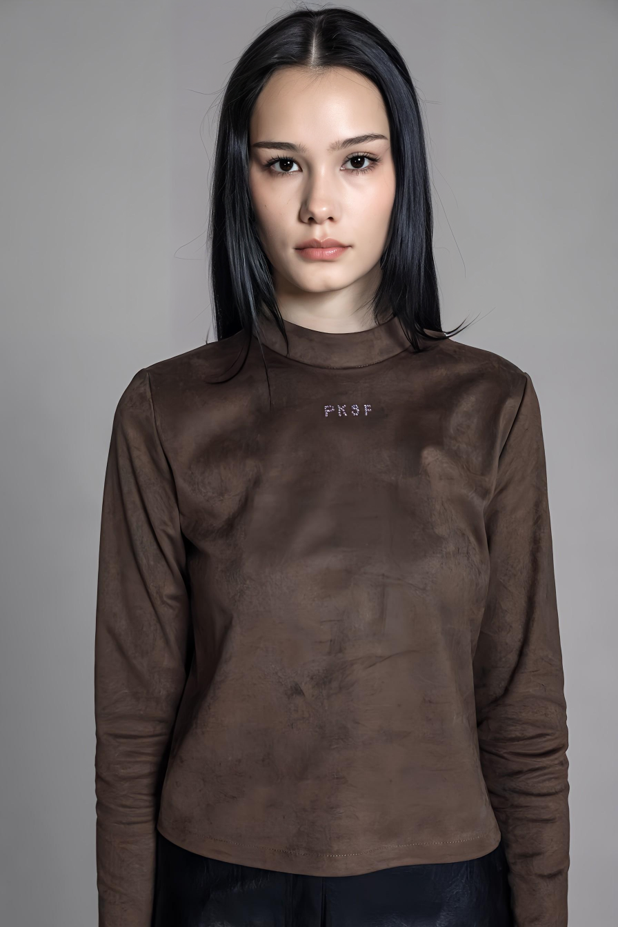 
                  
                    GREY/BROWN SUEDE HIGH NECK LONG SLEEVE
                  
                