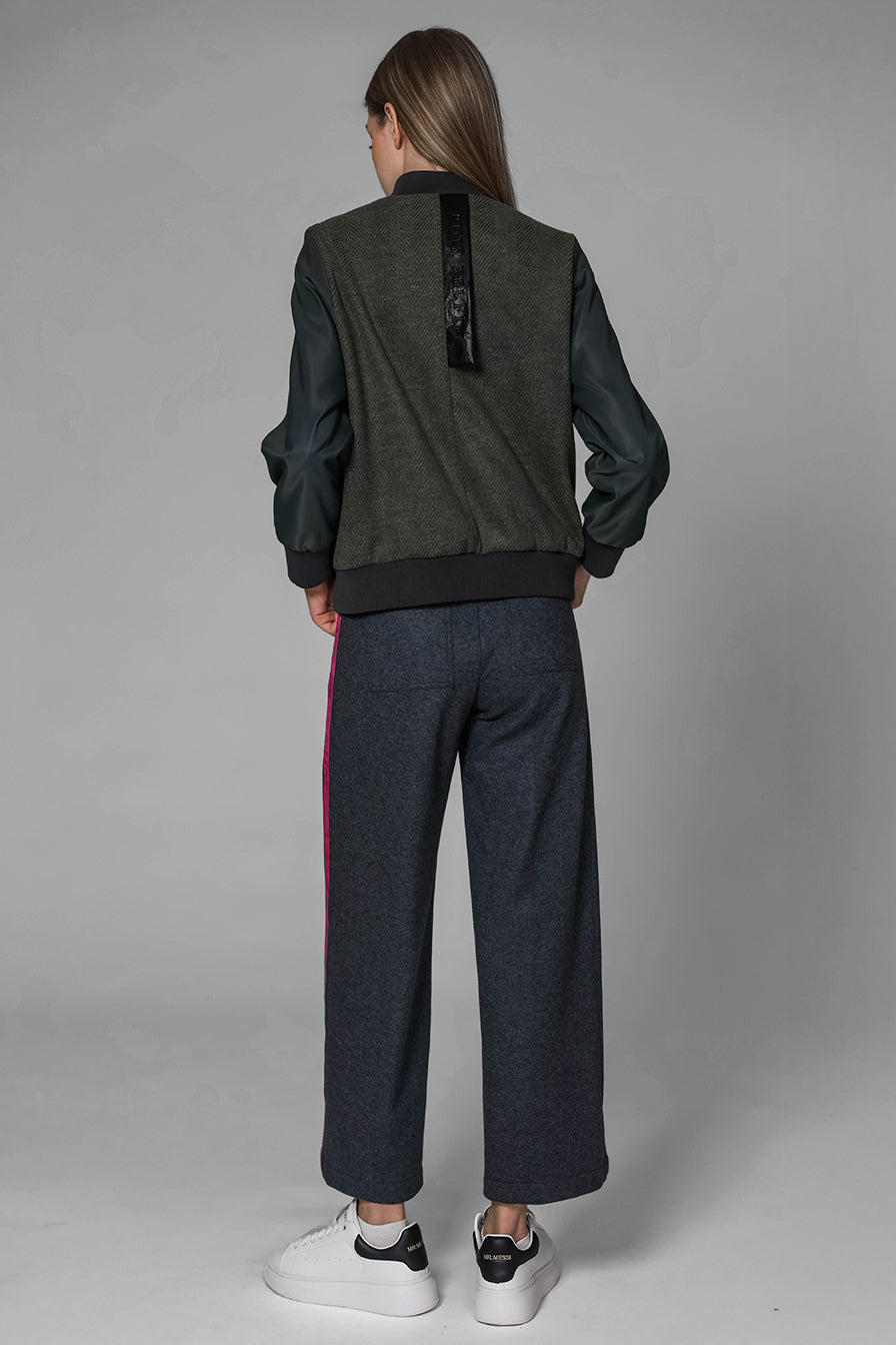 
                  
                    BLACK/GREEN TWILL COTTON TRENCH JACKET
                  
                