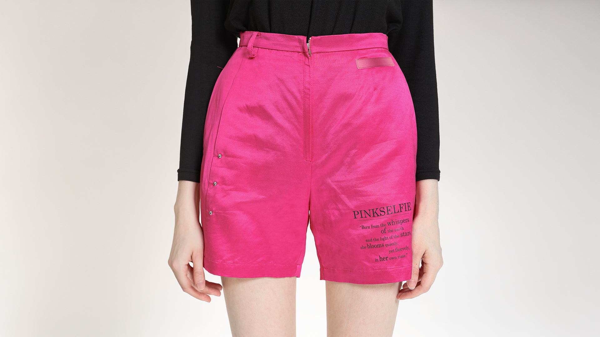 SATIN LINEN TAILORED SHORTS