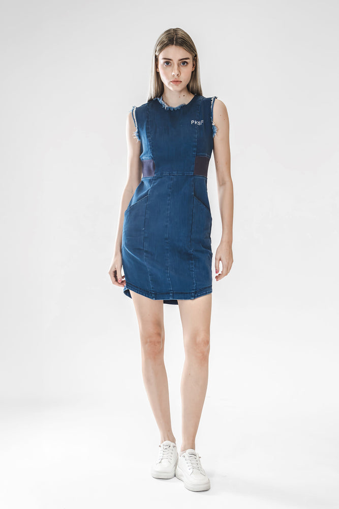 MATTE BLUE SLEEVELESS DENIM DRESS