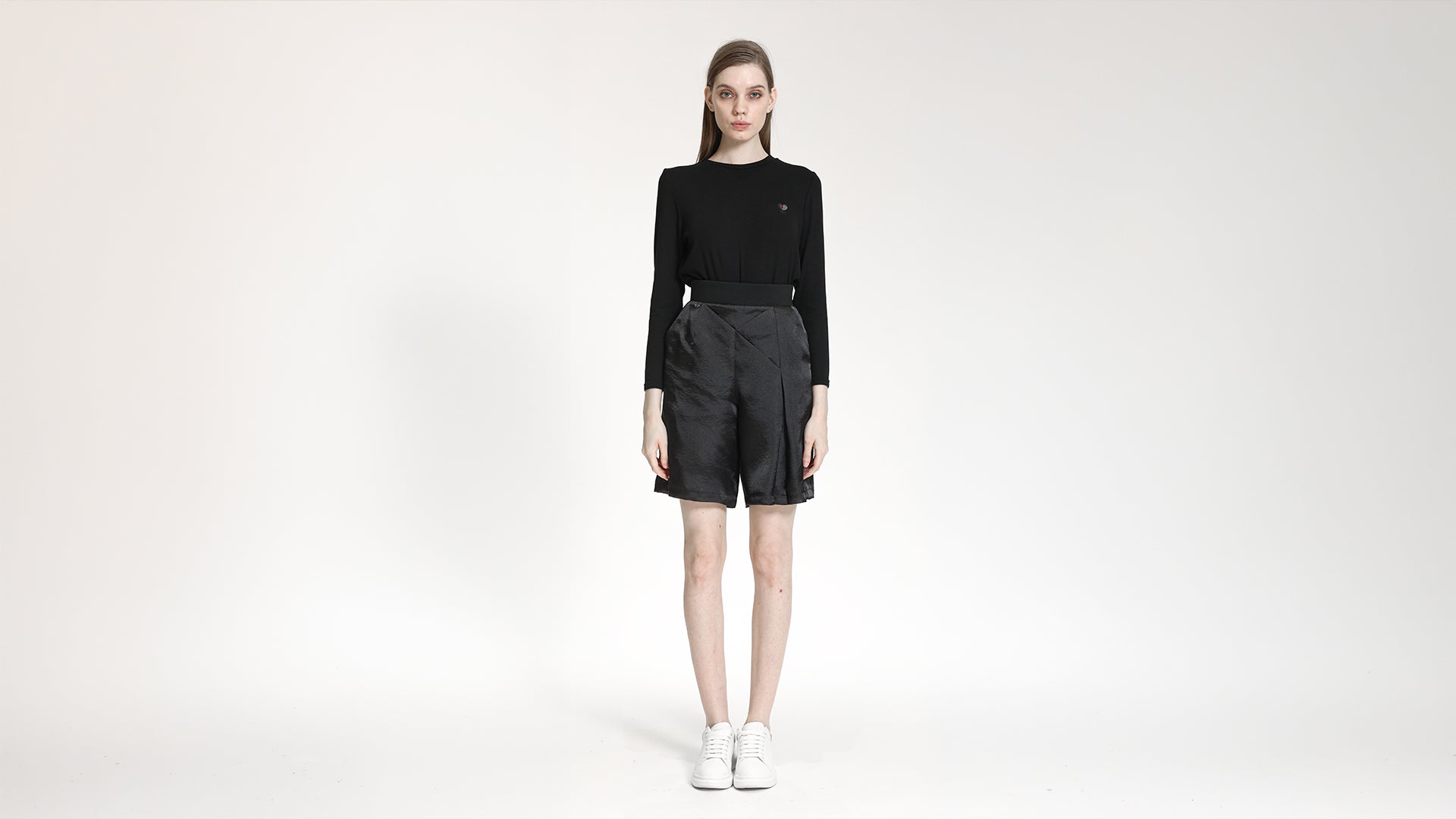 WHITE PLEATED WIDE-LEG CULOTTES