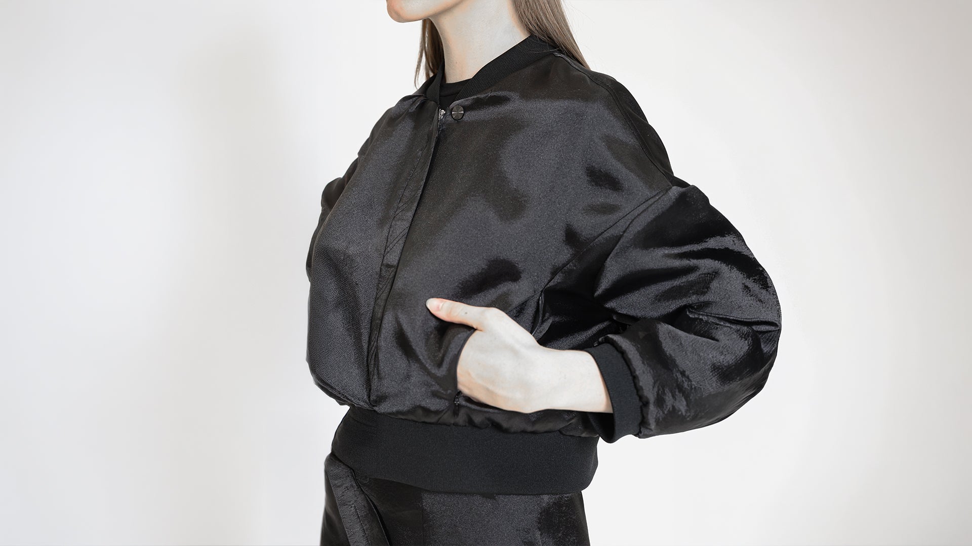 PURE WHITE CROPPED BOMBER JACKET