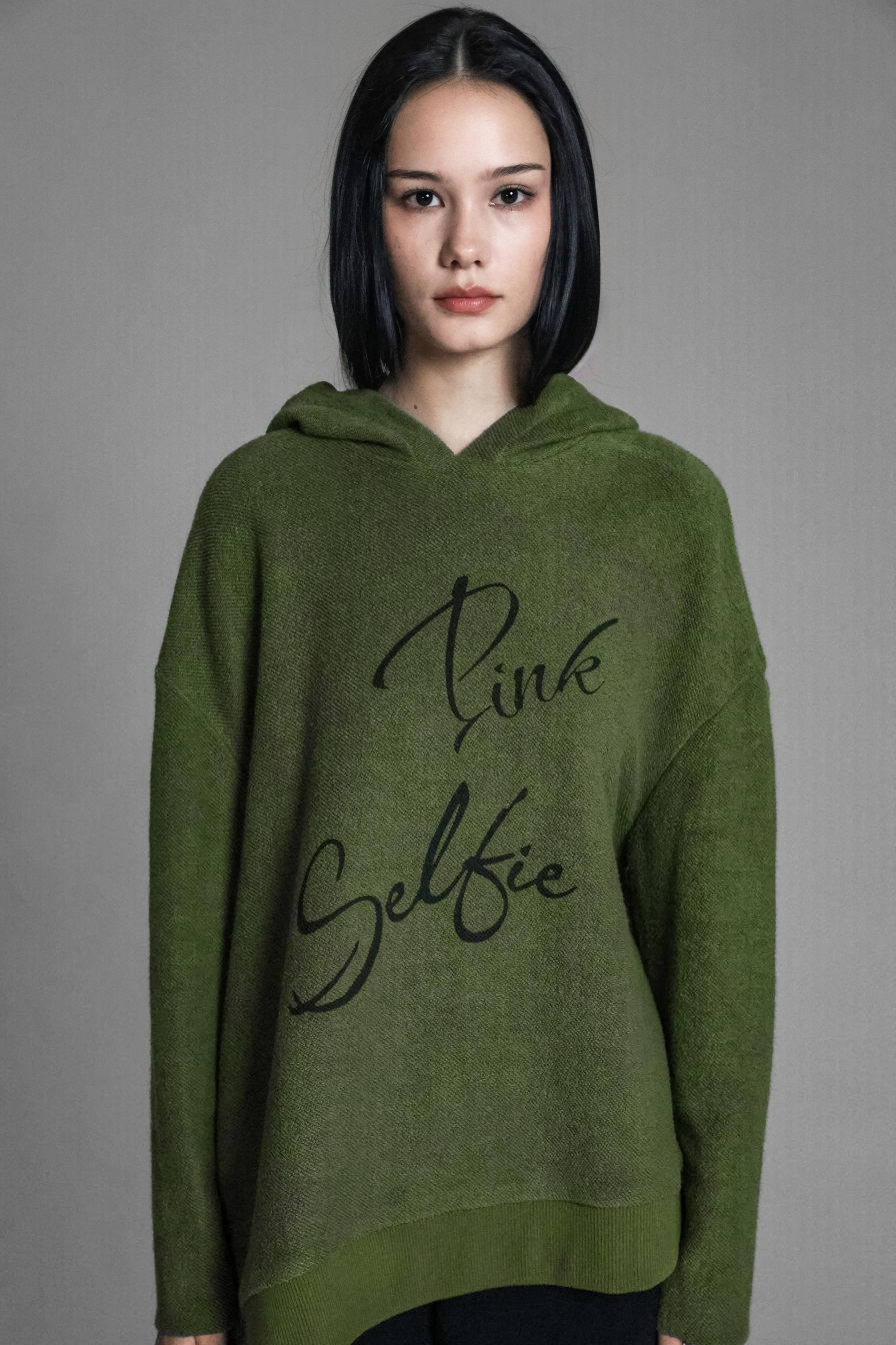 
                  
                    DARK PINK/GREEN REVERSIBLE PRINTED HOODIE
                  
                