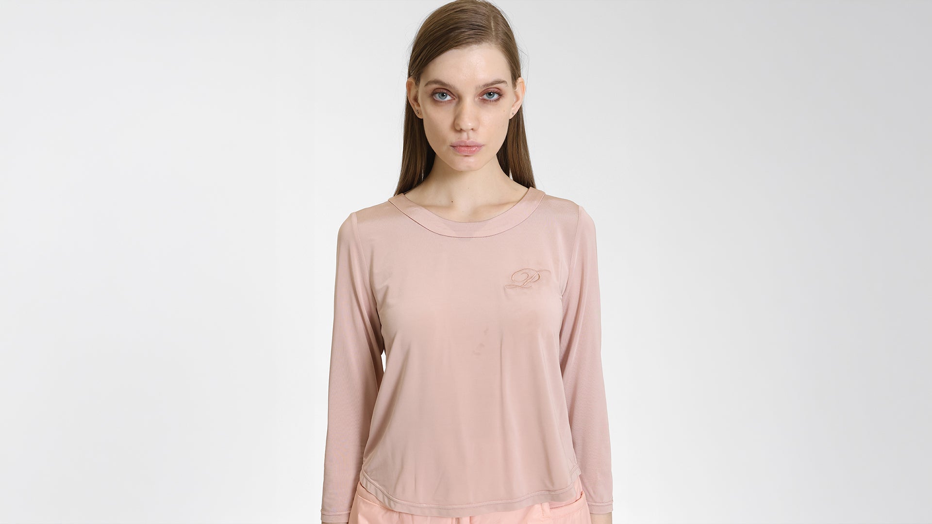 SOFT PINK LONG-SLEEVE CREWNECK TOP