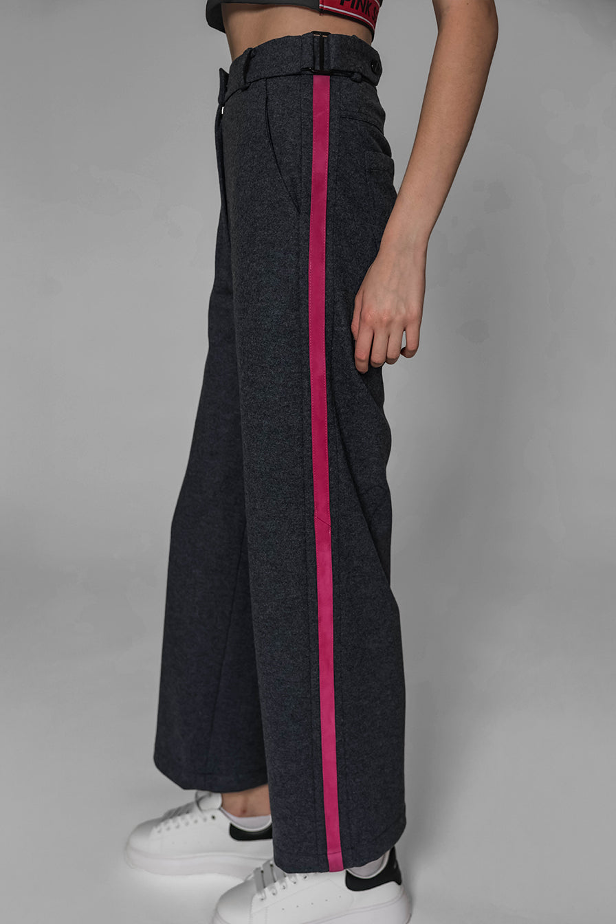 
                  
                    GRAY/BLACK WIDE-LEG WOOL PANTS
                  
                