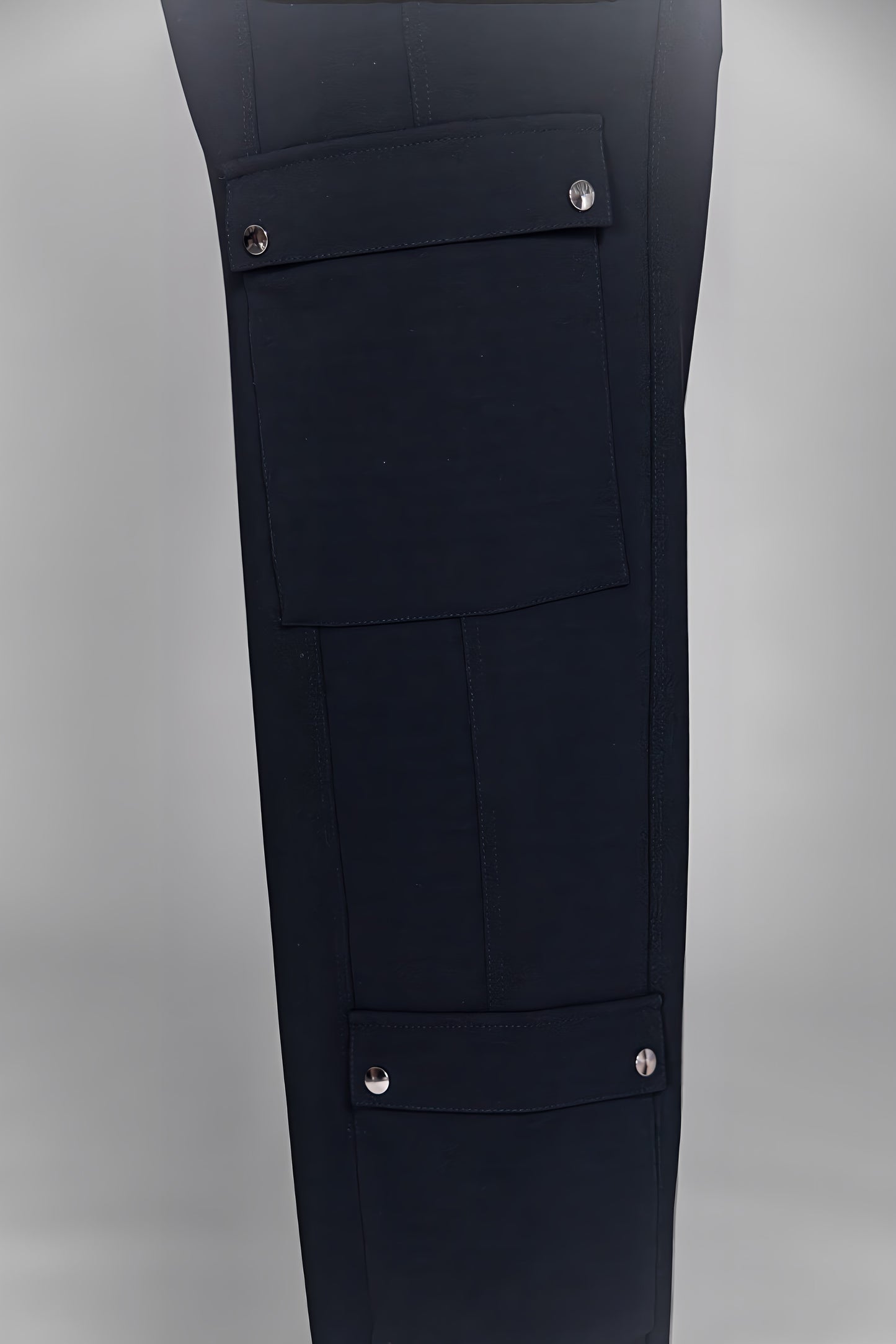 
                  
                    BLACK STRAIGHT-LEG CARGO PANTS
                  
                