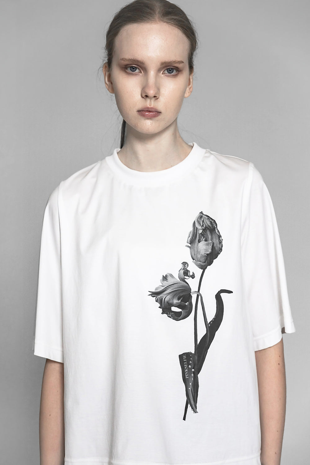 WHITE/PINK/BLACK FLORAL LOGO LONG T-SHIRT