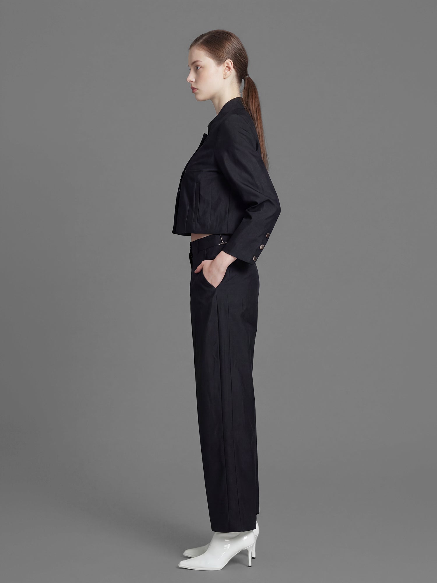CLASSIC BLACK / STARRY WHITE CROPPED TRENCH JACKET