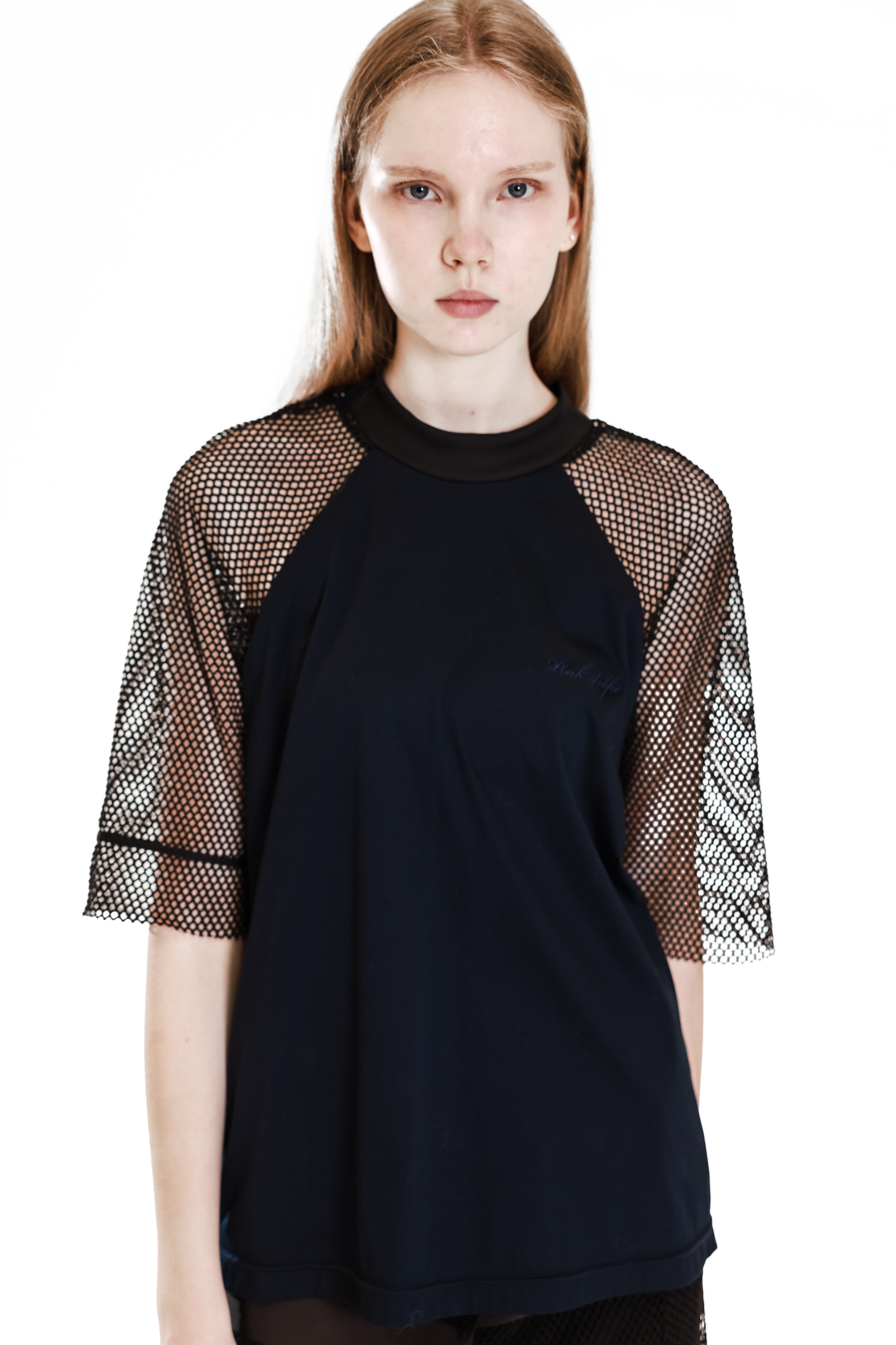 WHITE/BLACK COTTON PANEL MESH THREE-QUARTER SLEEVE LONG T-SHIRT
