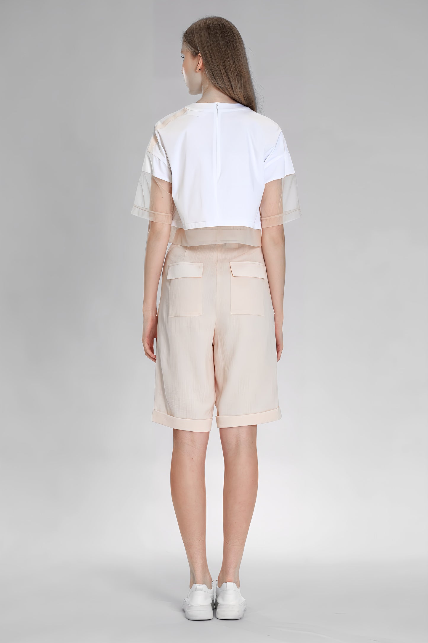 
                  
                    WHITE COTTON PANELING WITH PINK SKIN / LIGHT BLUE MESH THREE-QUARTER CROPPED TEE
                  
                