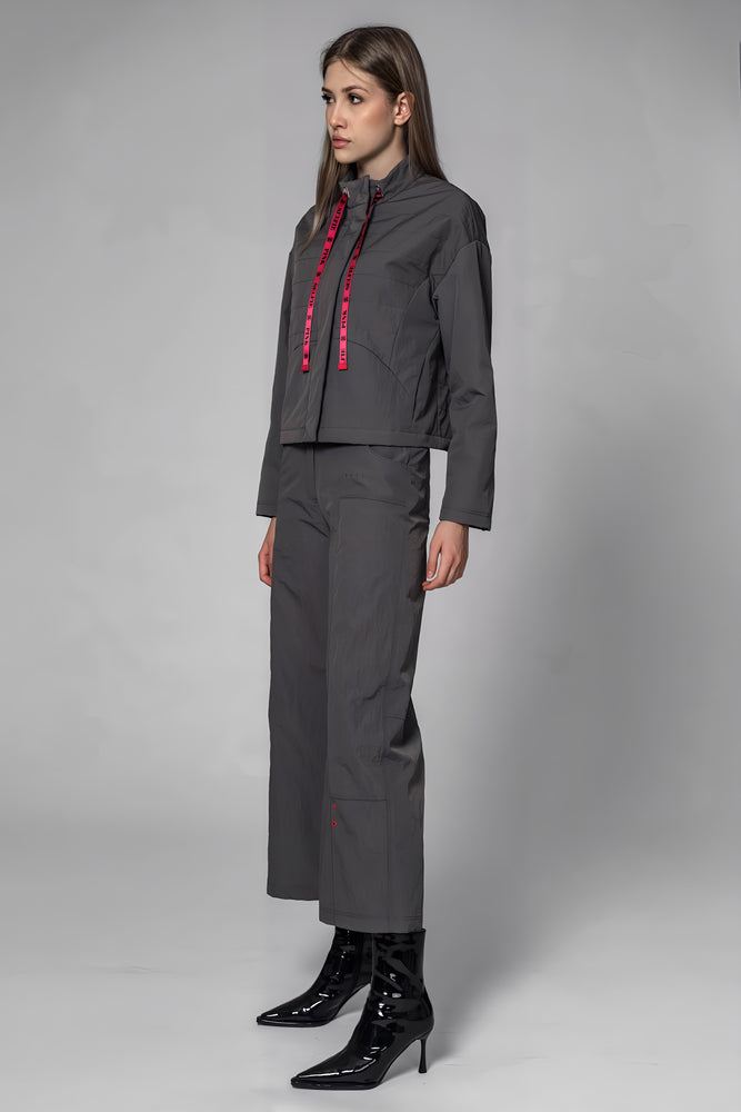 
                  
                    BLACK/GRAY TRENCH PADDED CROPPED JACKET
                  
                