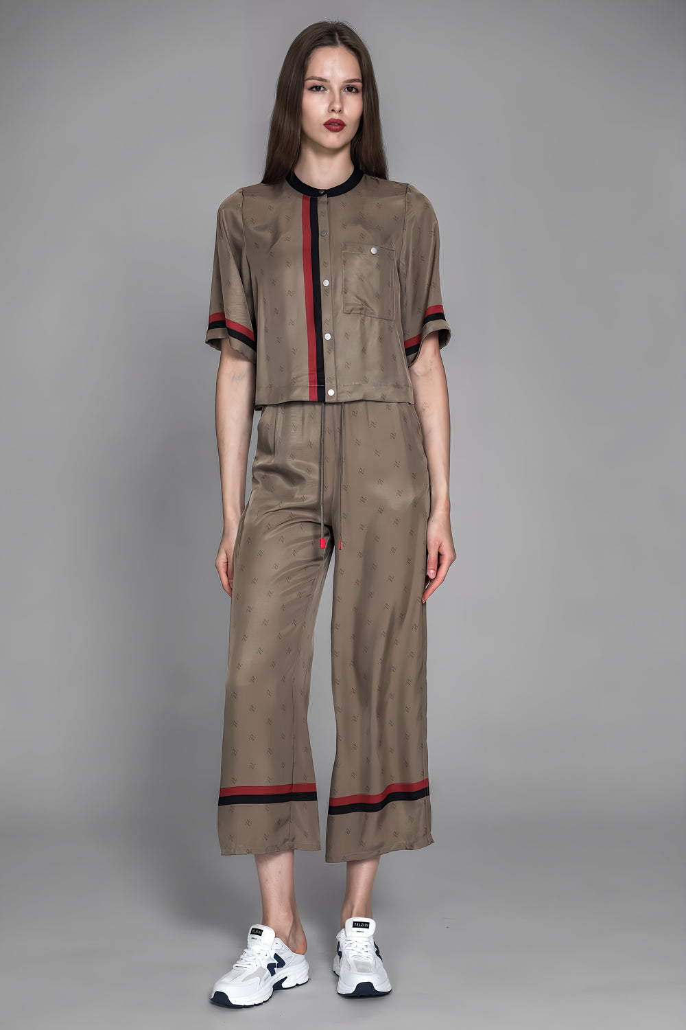 LOTUS GREY/BROWN LOGO PRINT LOOSE LONG PANTS