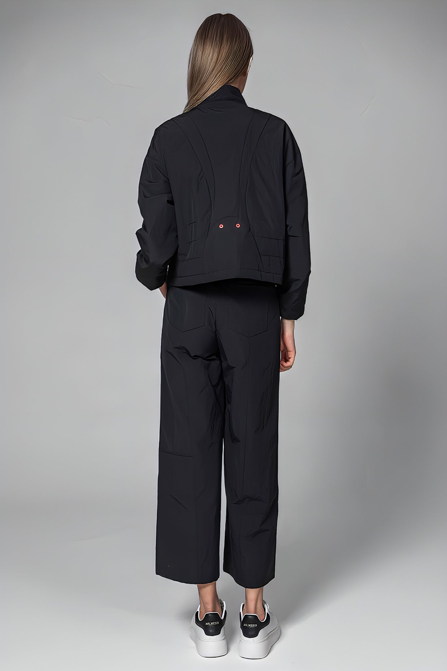 
                  
                    BLACK/GRAY TRENCH PADDED CROPPED JACKET
                  
                
