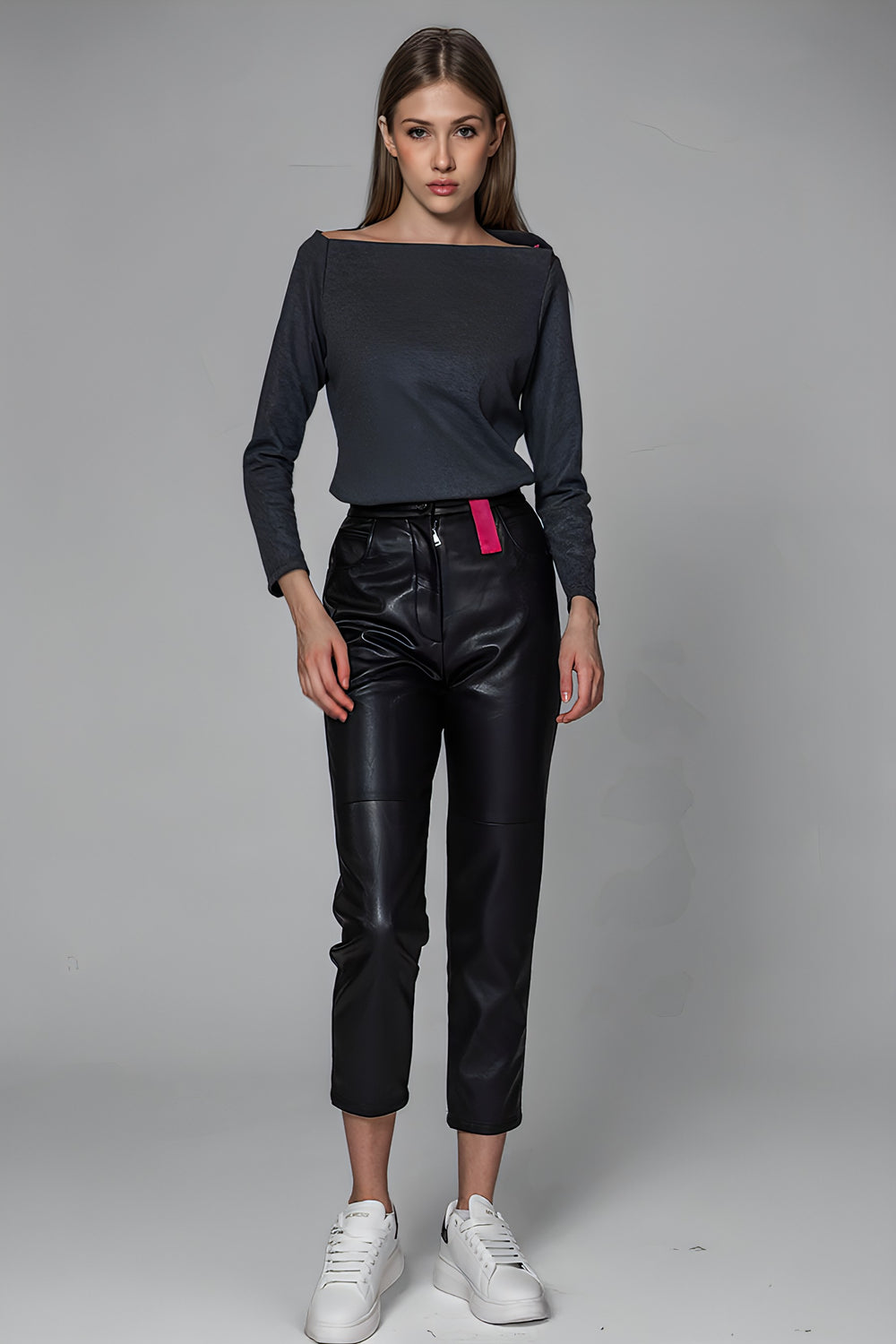 BLACK LEATHER STRAIGHT-LEG PANTS