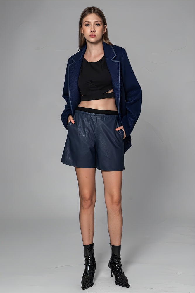 
                  
                    GRAY-BLUE/GOLD LEATHER FITTED SHORTS
                  
                
