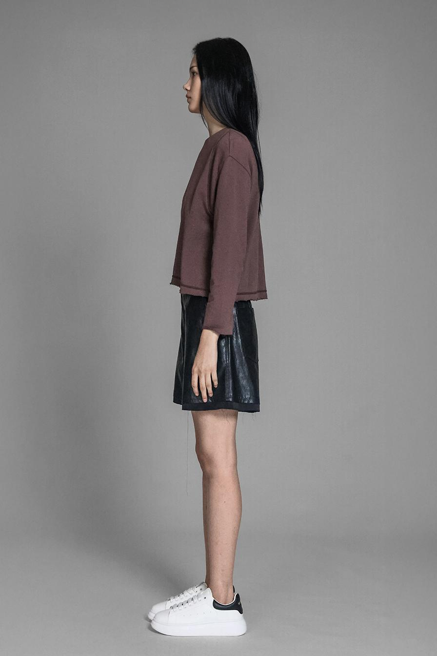 
                  
                    COFFEE/BLUE LONG-SLEEVE TOP
                  
                