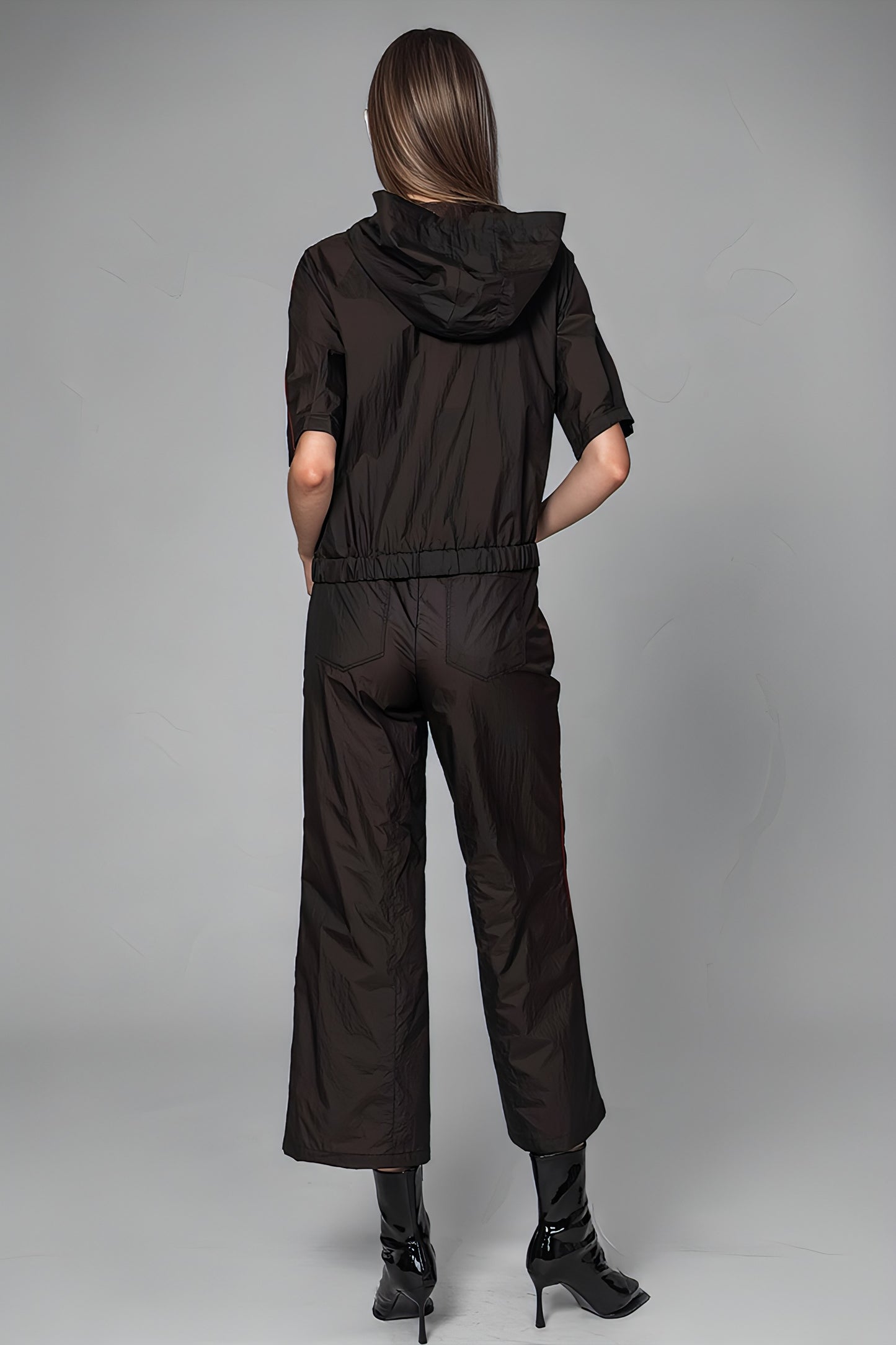 
                  
                    CASUAL THREE-QUARTER SLEEVE HOODED JACKET
                  
                