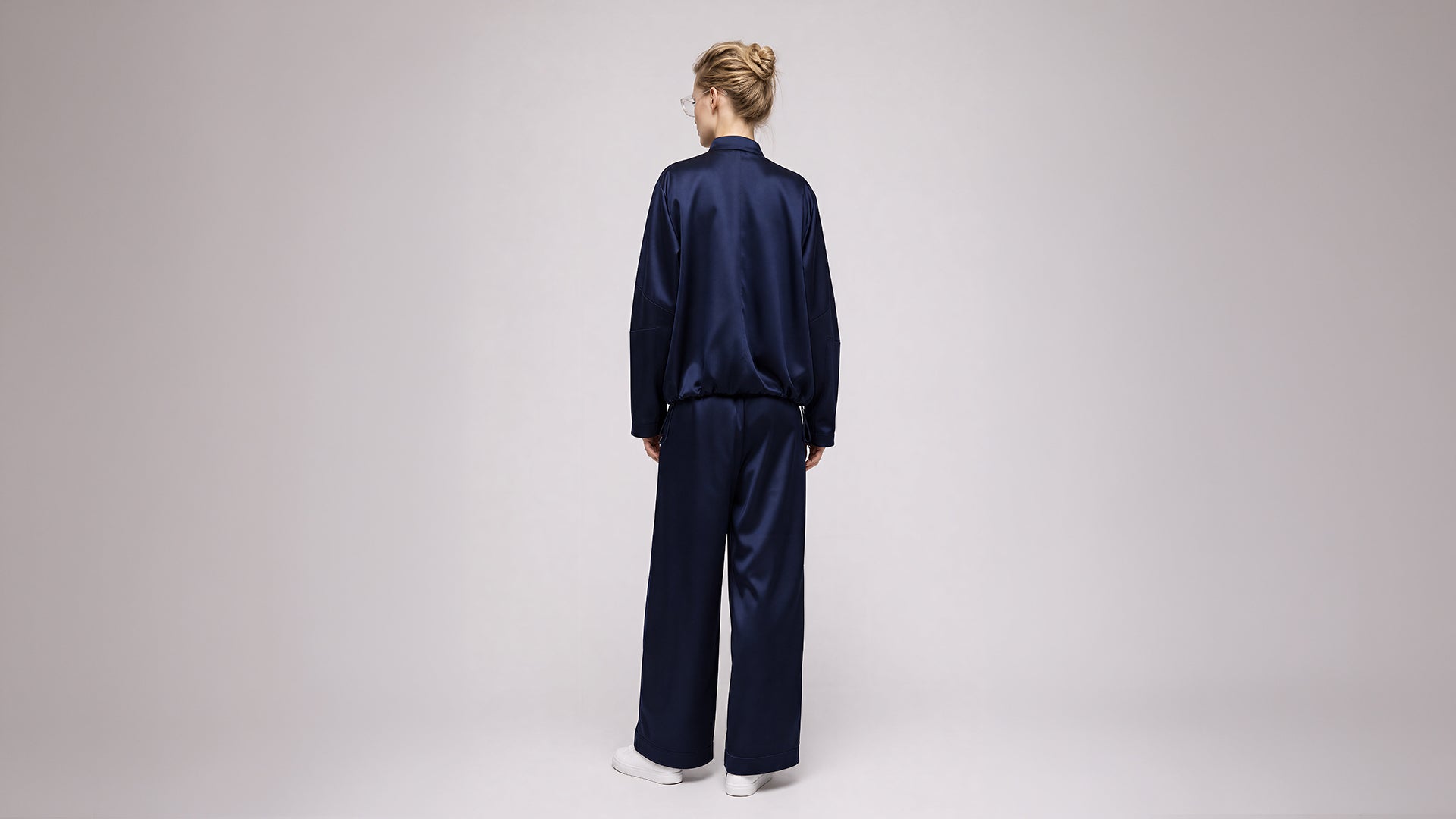 MIDNIGHT BLUE / COOL ROCK GREY FUTURISTIC TWILL CASUAL JACKET